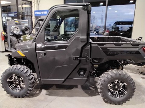 2027 Polaris Ranger 1000 Cab — photo 1 of 29