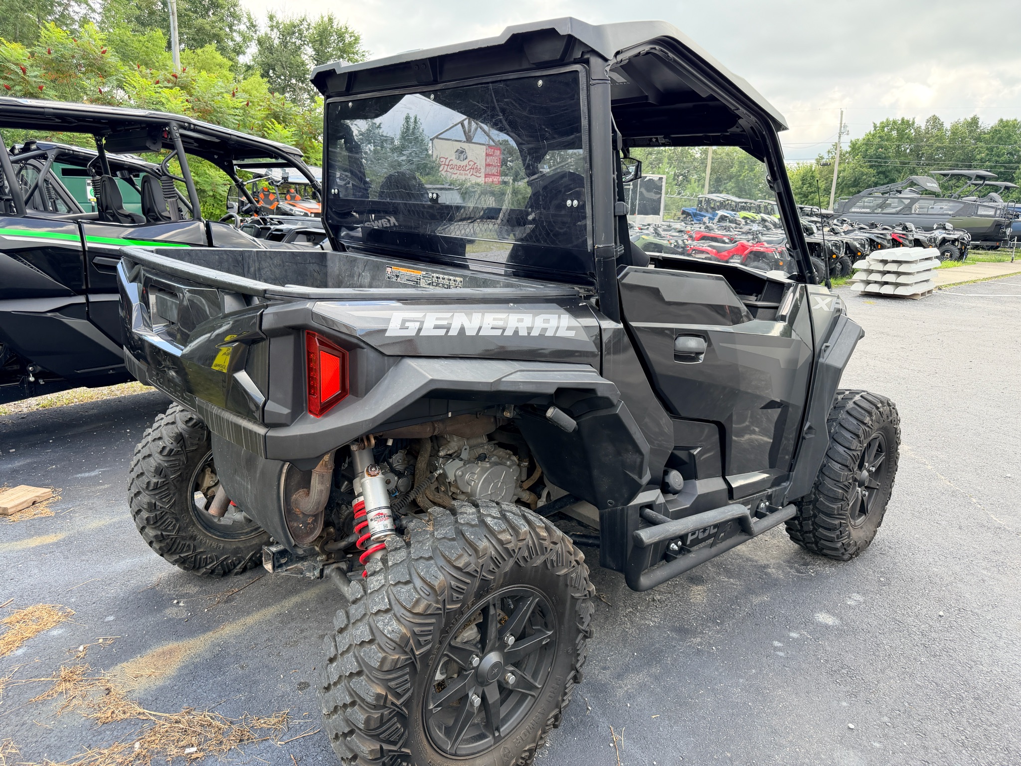 2021 Polaris General photo 3