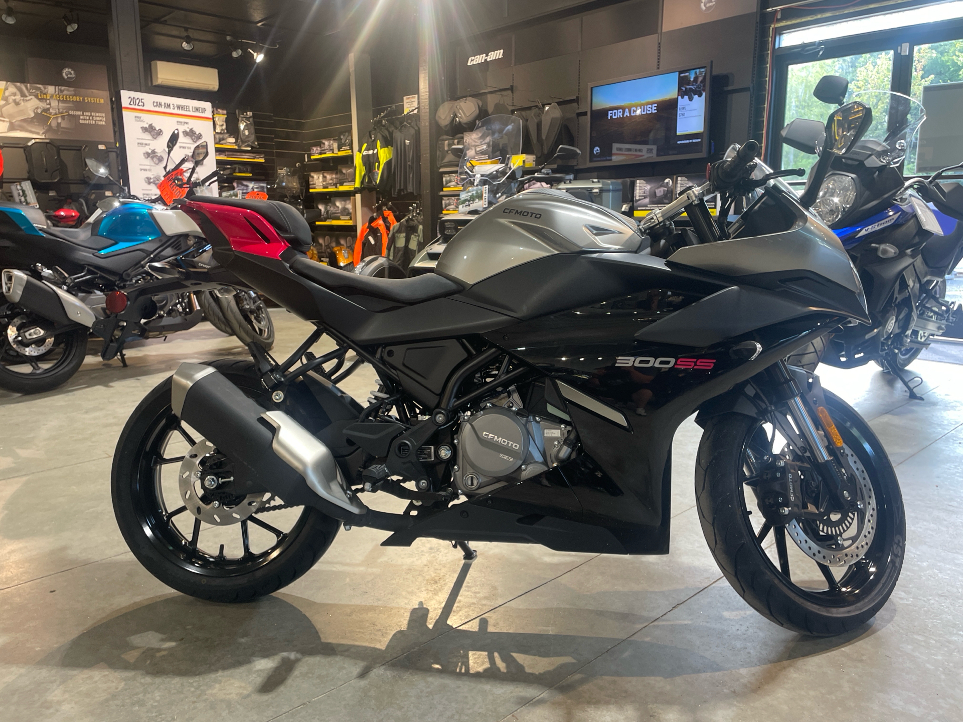 New 2025 CFMOTO 300SS Nebula Black | Motorcycles in Crossville TN