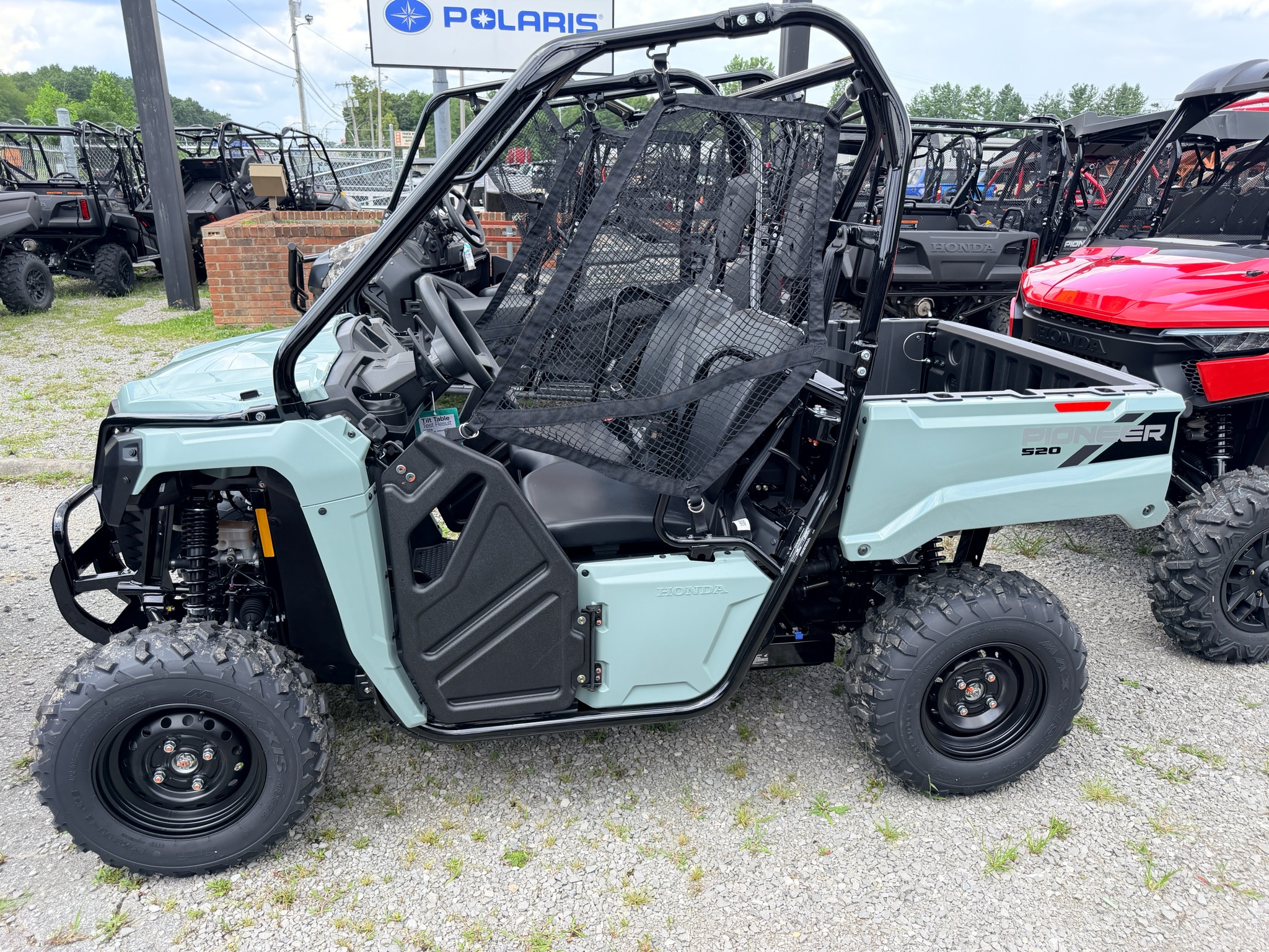 2026 Honda Pioneer 520 4