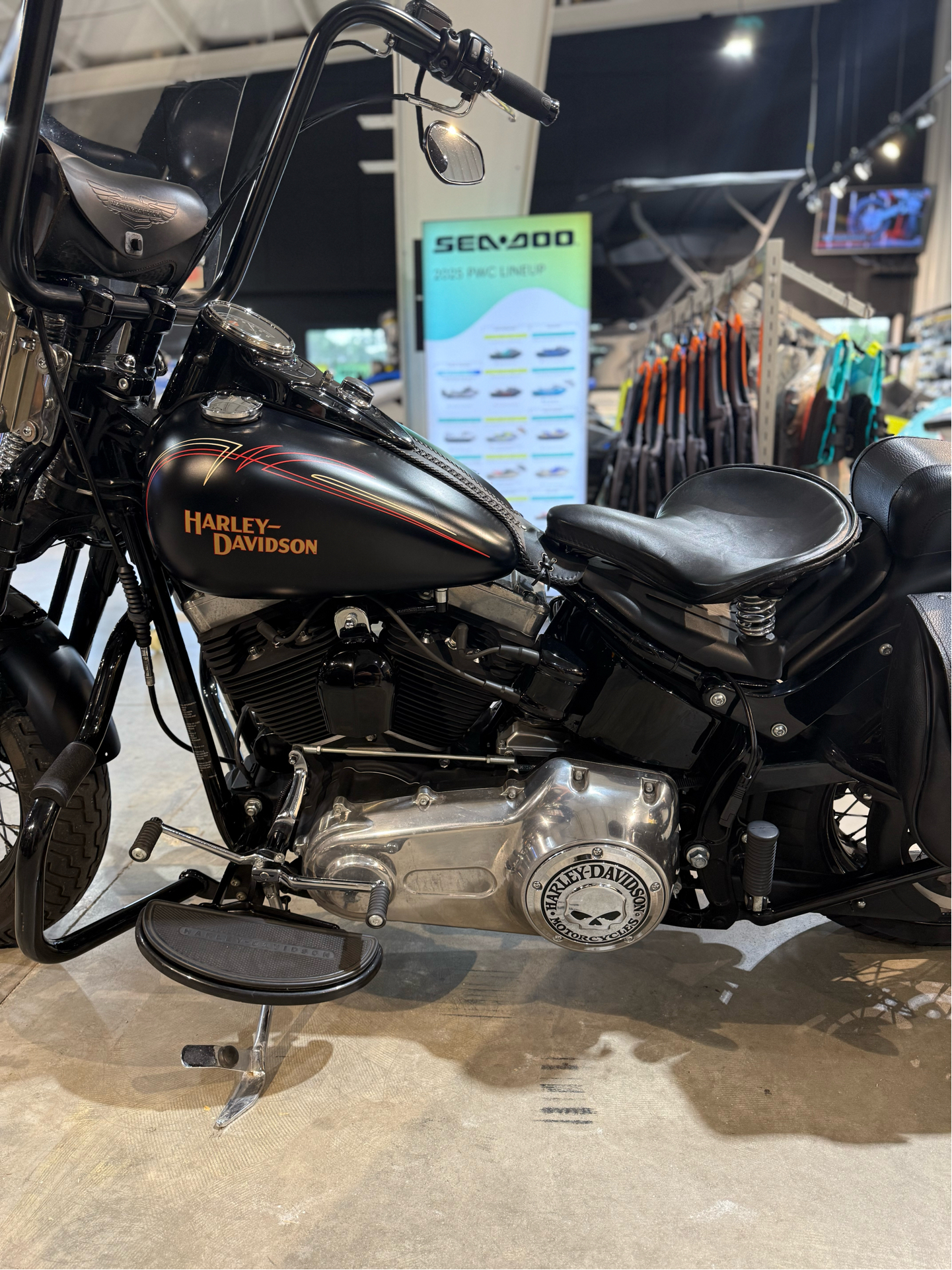 Bike Harley Davidson Crossbones Bobber Harley Davidson Softail Old