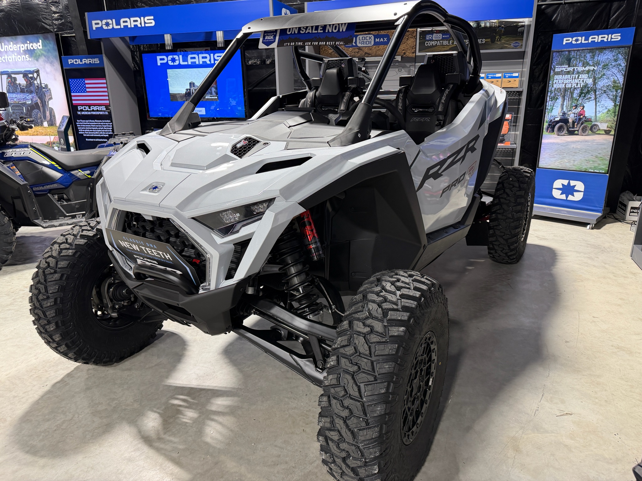 2026 Polaris RZR Pro R Ultimate for Sale