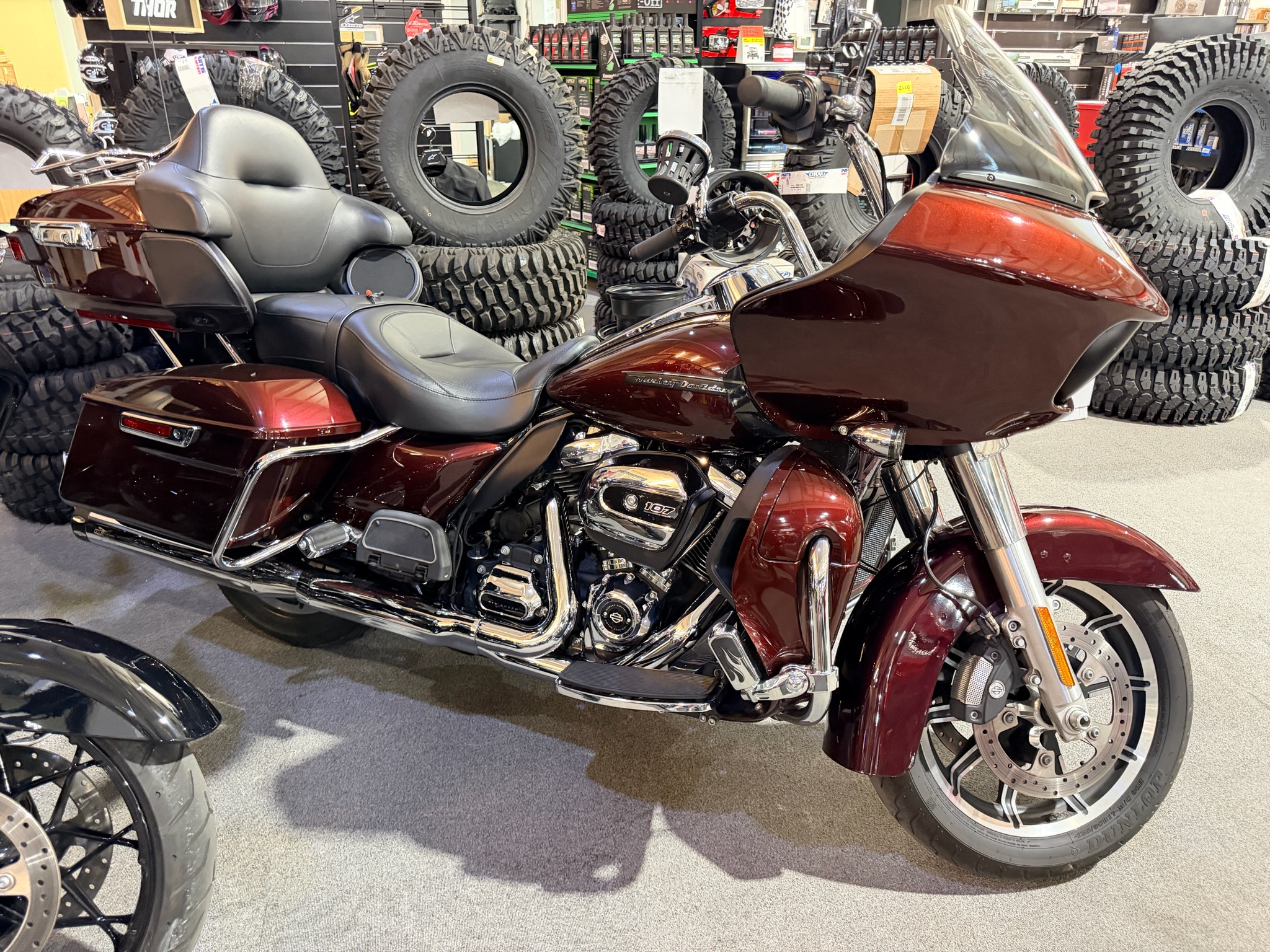 2018 Harley-Davidson Road Glide® Ultra 2