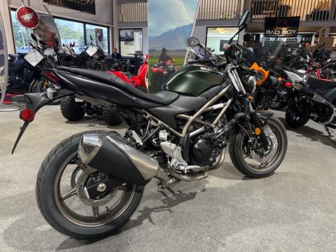 New 2025 Suzuki SV650 ABS Pearl Matte Shadow Green / Metallic