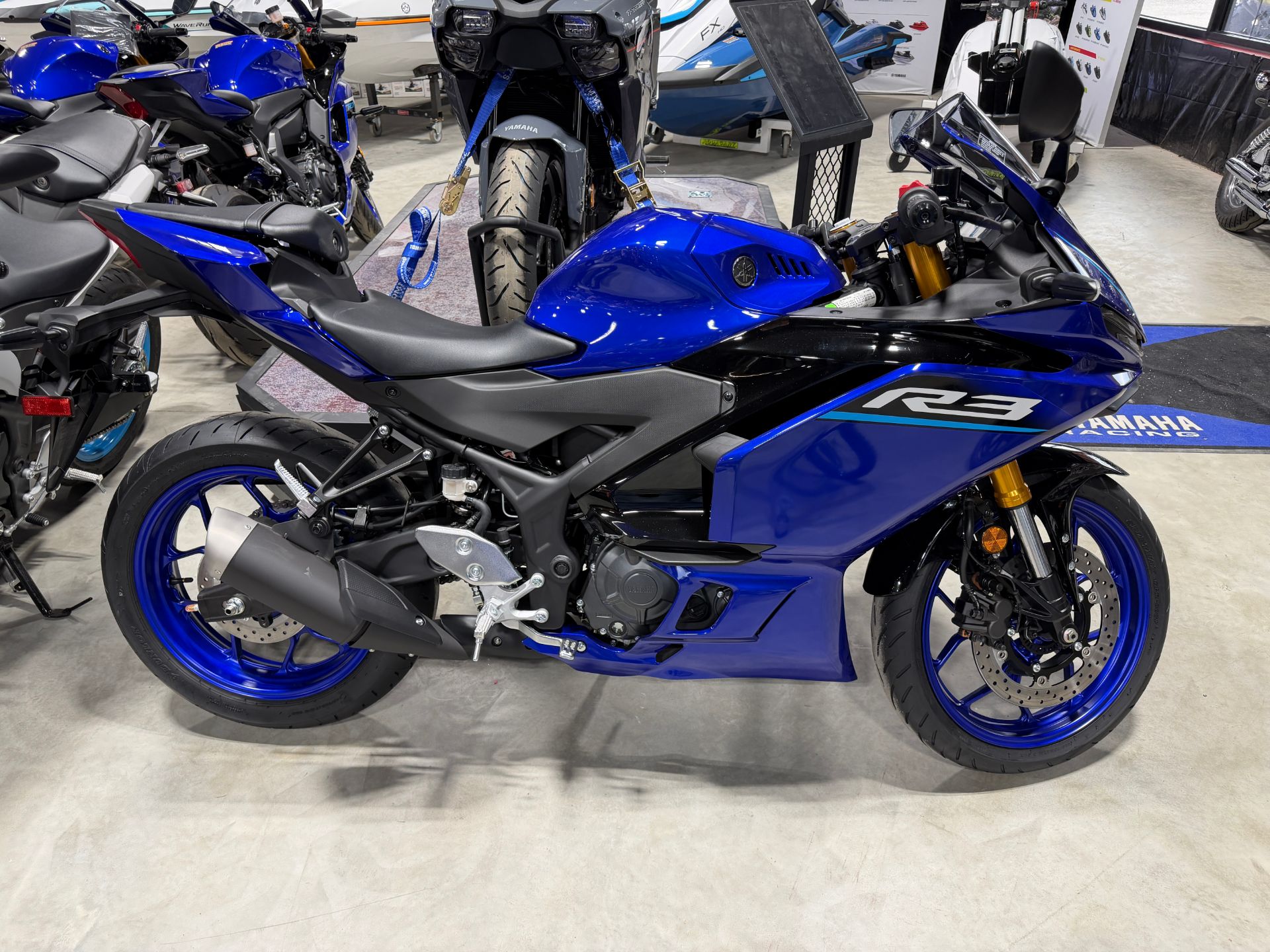 2026 Yamaha YZF-R3 3