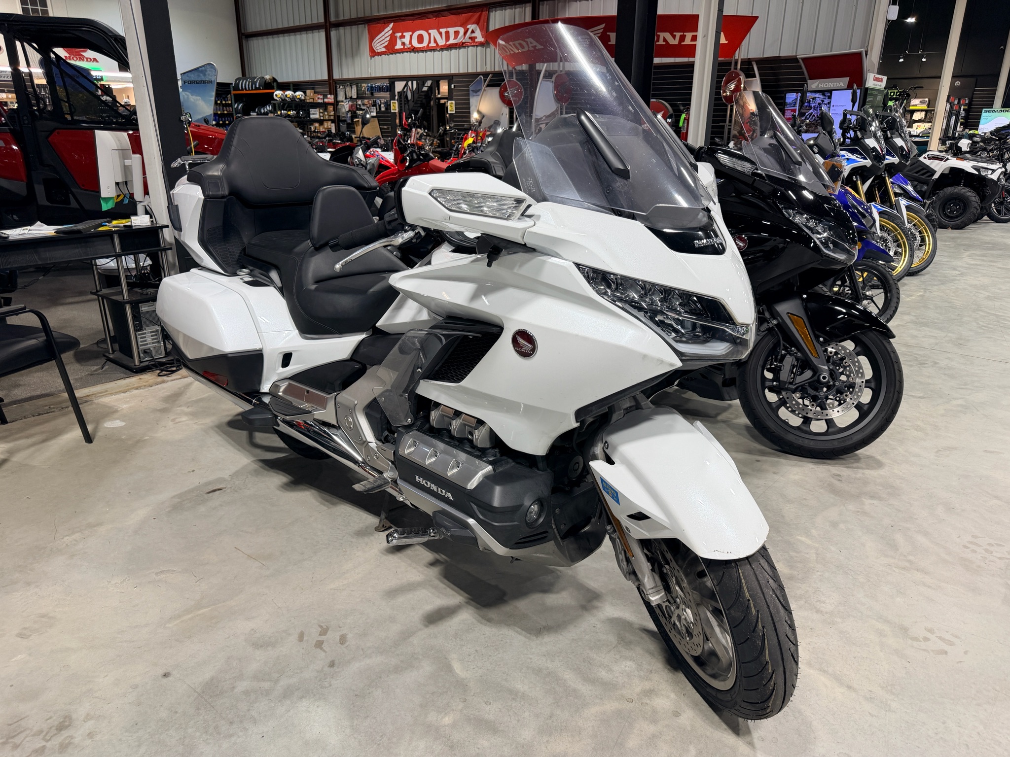 2018 Honda Gold Wing Tour Airbag DCT for Sale in Crossville, TN