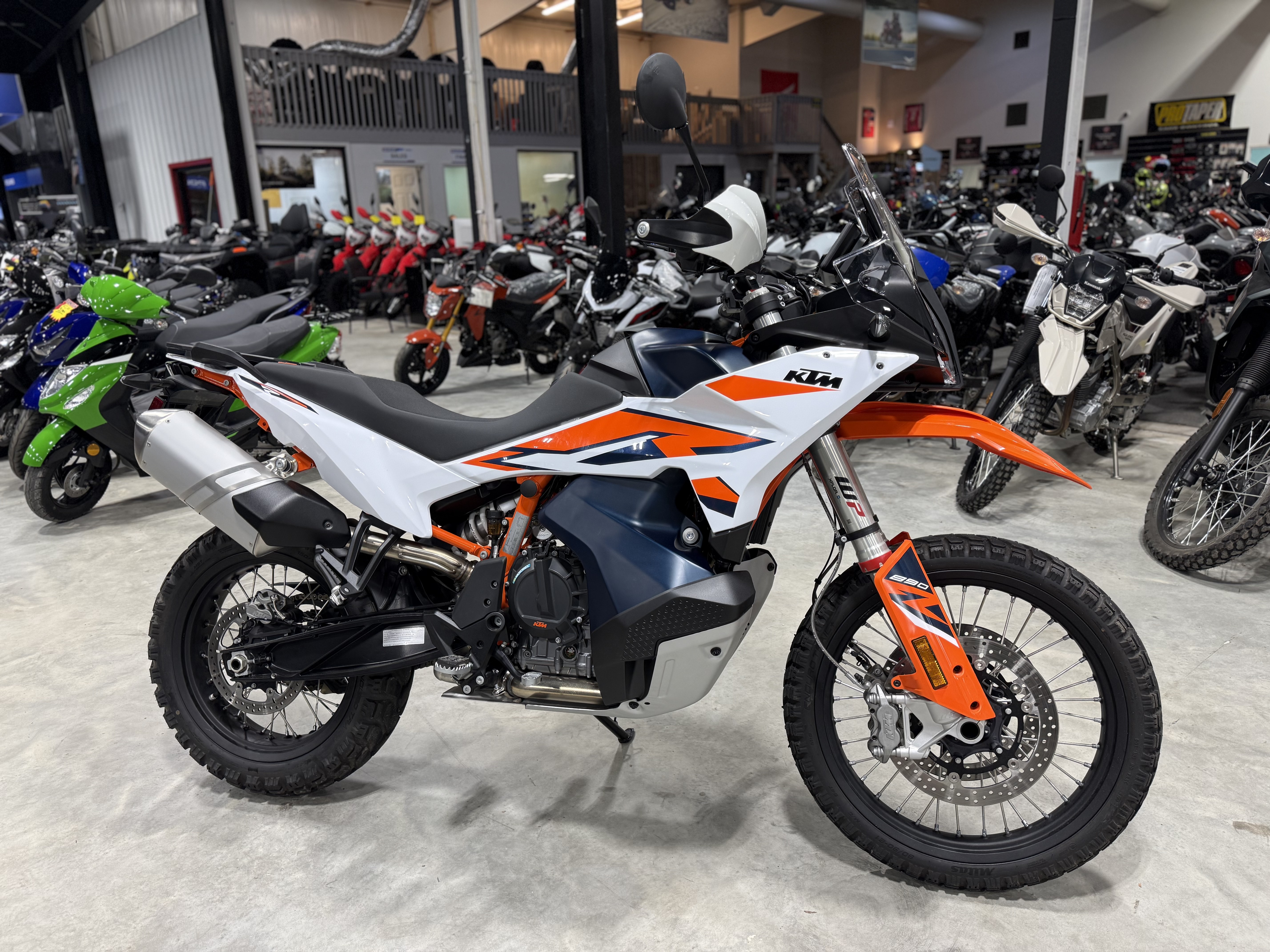 Used 2024 KTM 890 Adventure R Orange / White | Motorcycles in