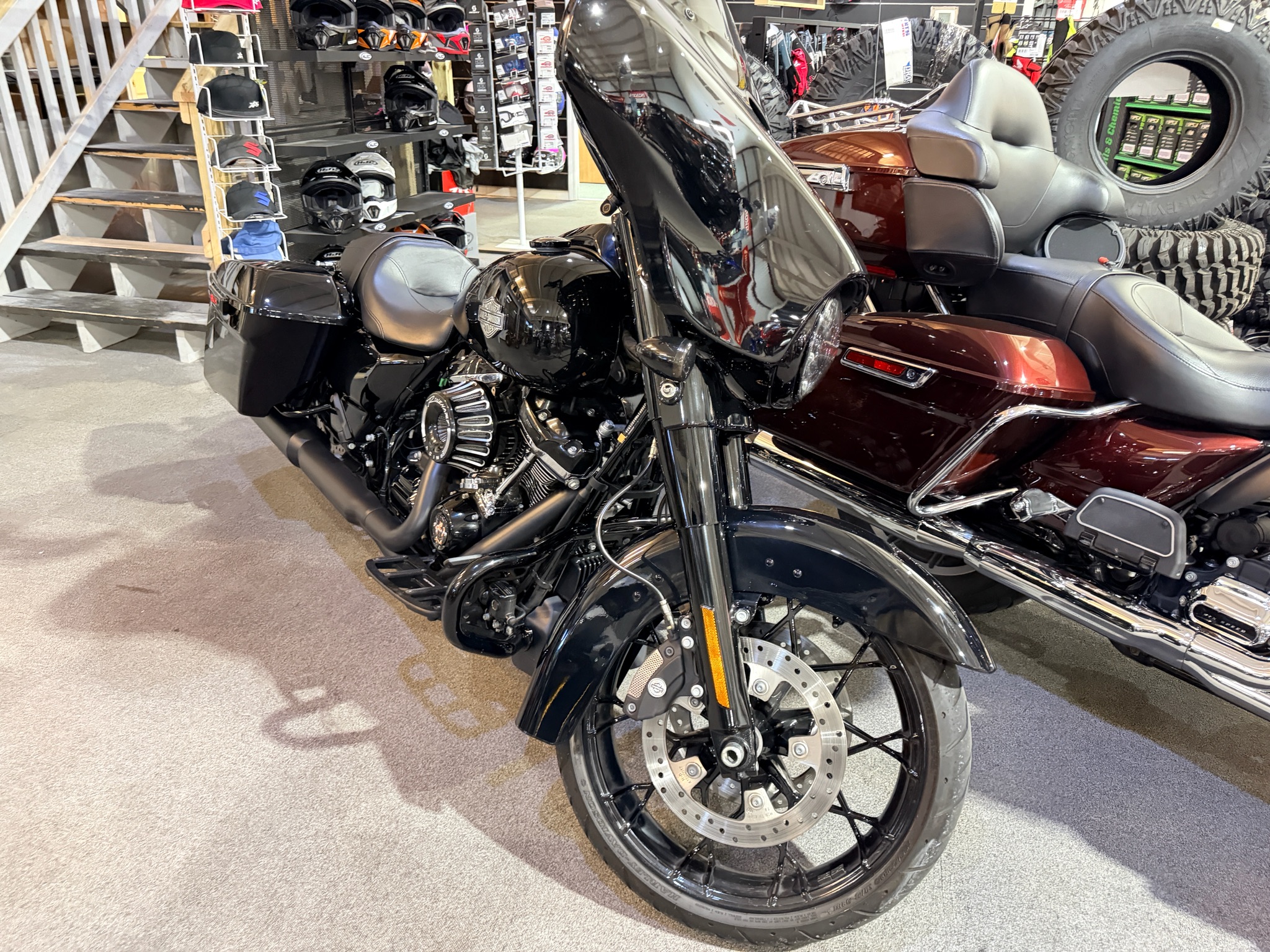 2022 Harley-Davidson Street Glide® Special 1