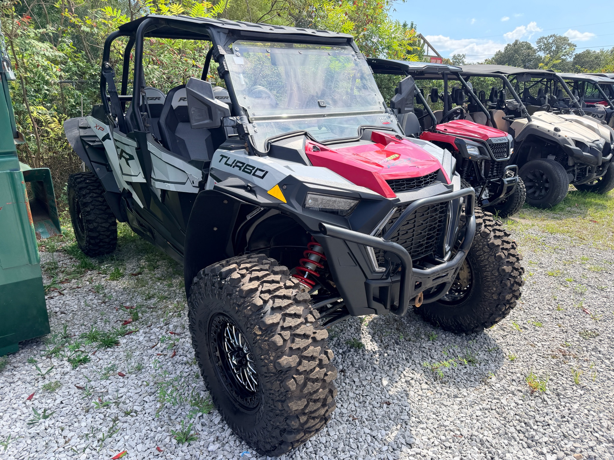 2021 Polaris RZR photo 9