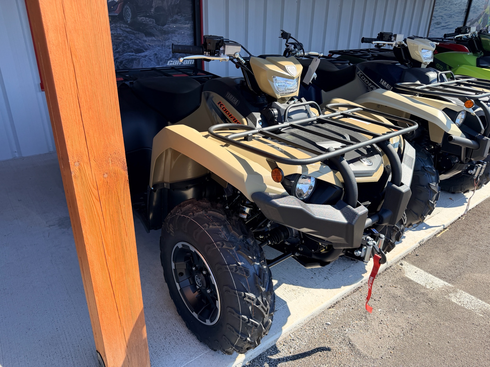 New 2027 Yamaha Kodiak 450 EPS XT-R Fall Beige / Yamaha Black