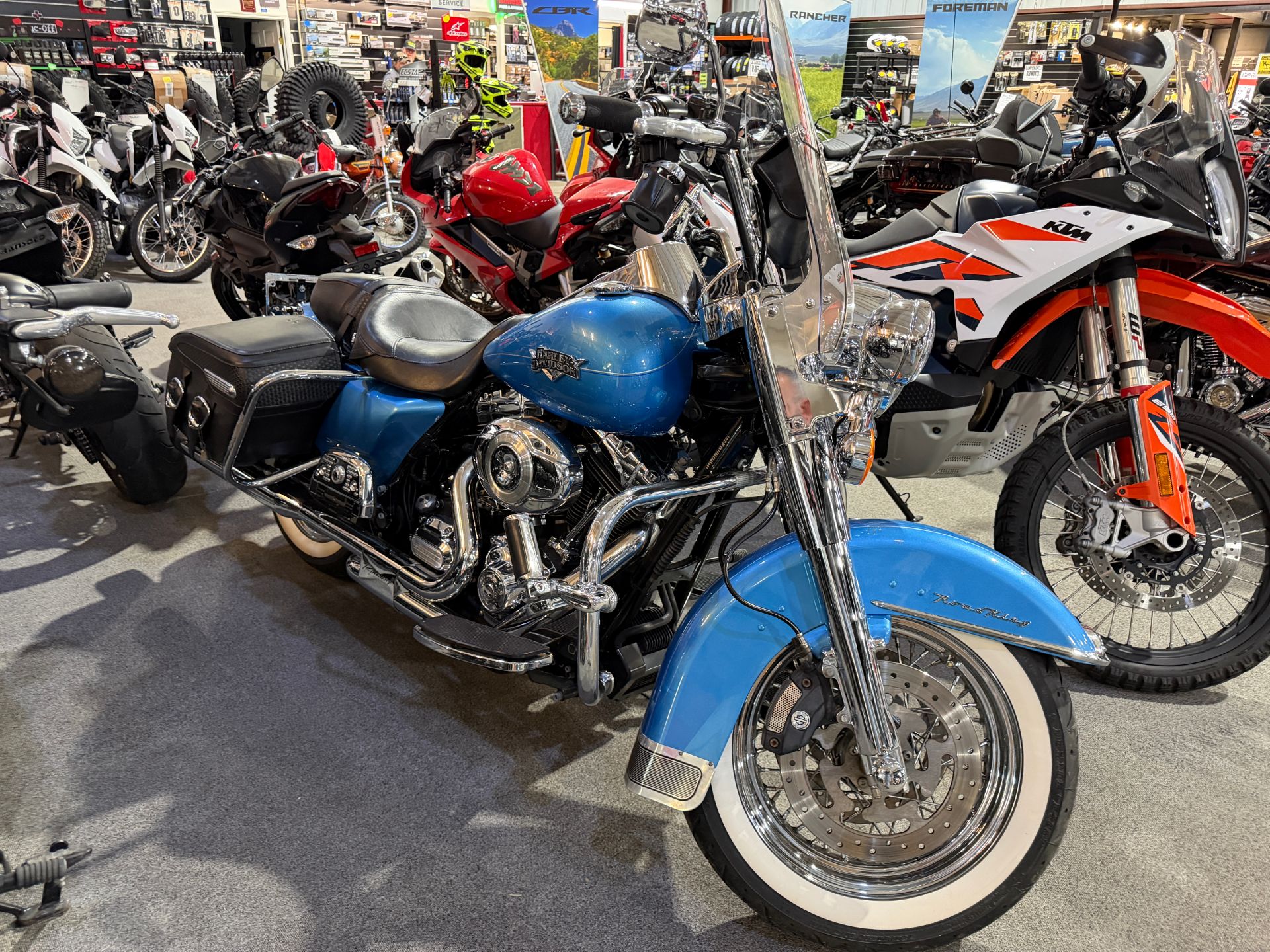 2011 Harley-Davidson Road King Classic for Sale in Crossville, TN
