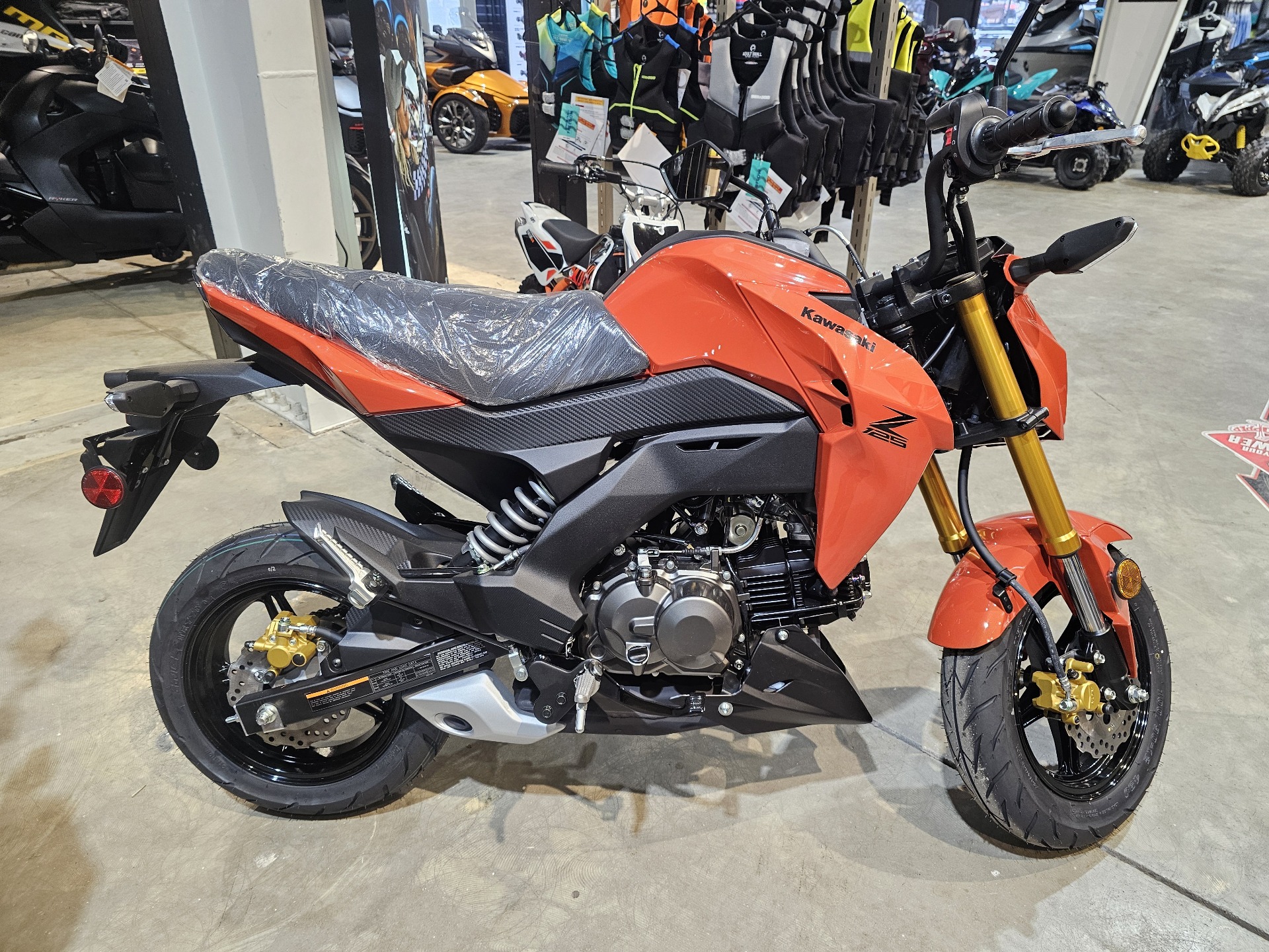 New 2025 Kawasaki Z125 Pro Pearl Lava Orange | Motorcycles in