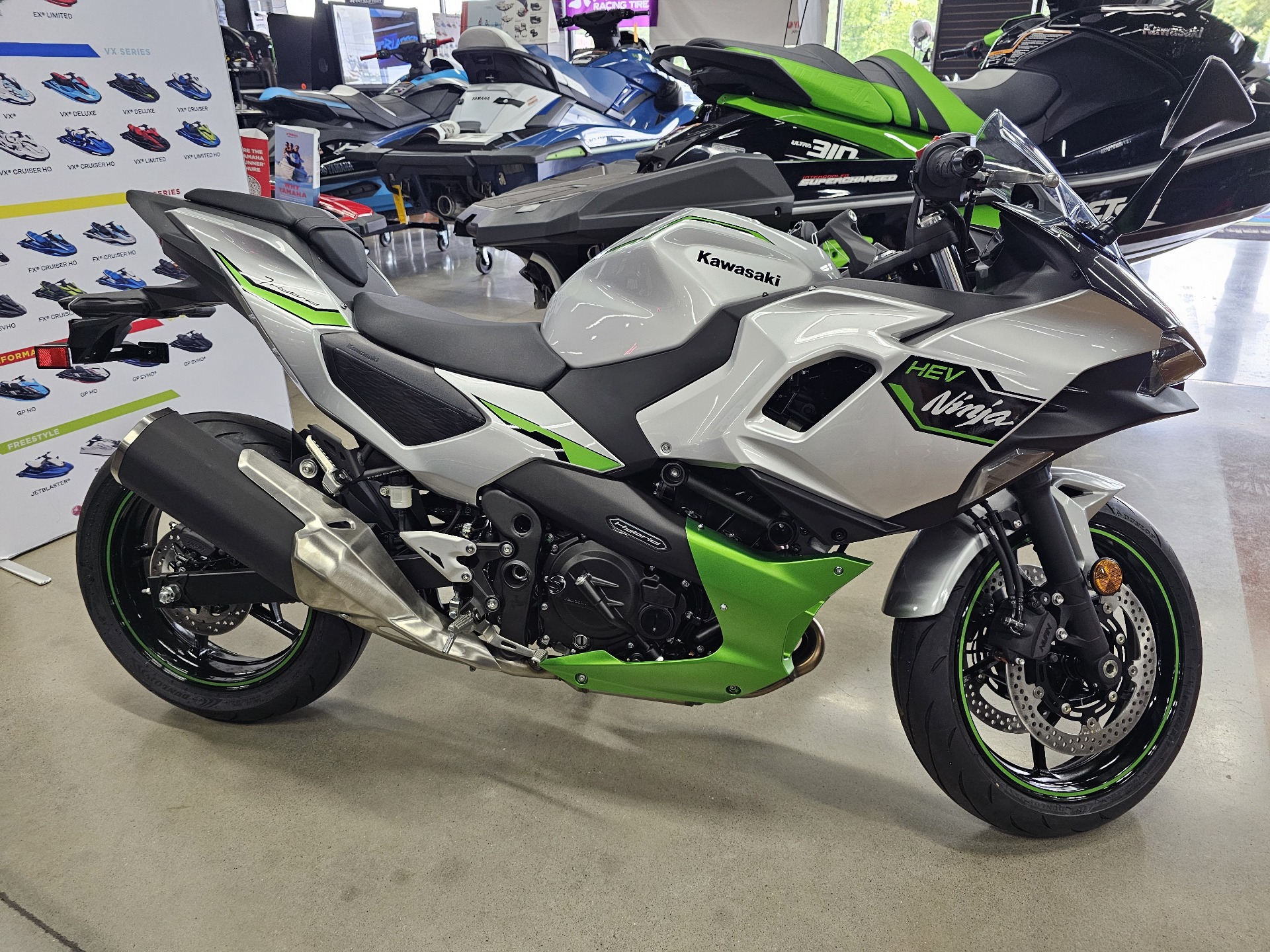 New 2024 Kawasaki Ninja 7 Hybrid ABS Metallic Bright Silver