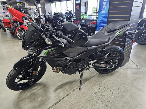 New 2025 Kawasaki Z500 ABS Metallic Spark Black / Metallic Matte