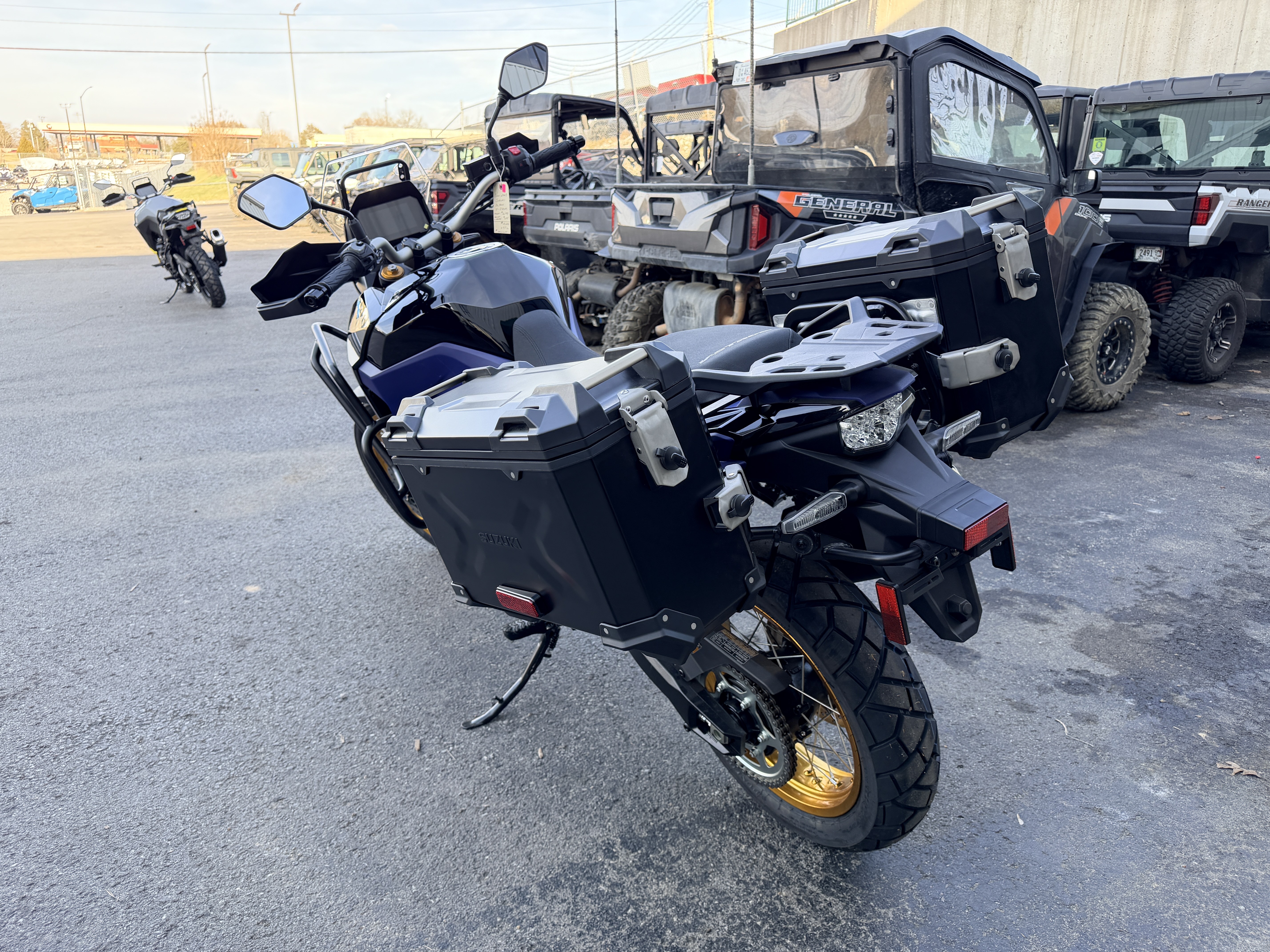 Used 2023 Suzuki V-Strom 800DE Adventure Glass Sparkle Black