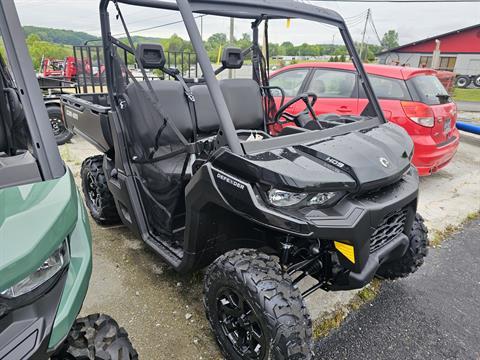 New 2025 Can-Am Defender DPS HD9 Stealth Black | Utility Vehicles