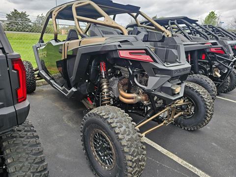 New 2025 Polaris RZR PRO R 4 Ultimate Black Crystal / Shadow