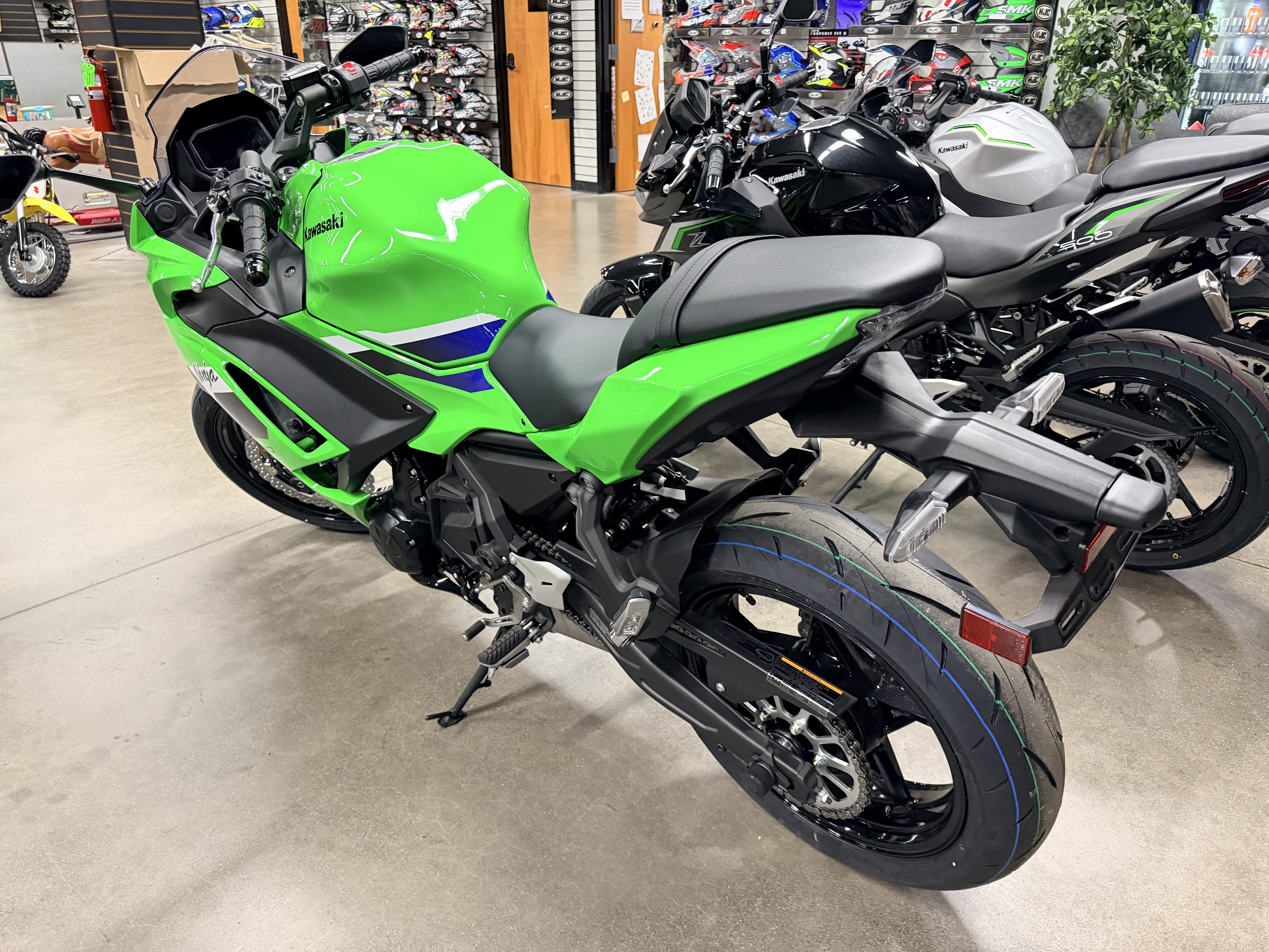 New 2026 Kawasaki Ninja® 650 ABS Lime Green | Motorcycles in