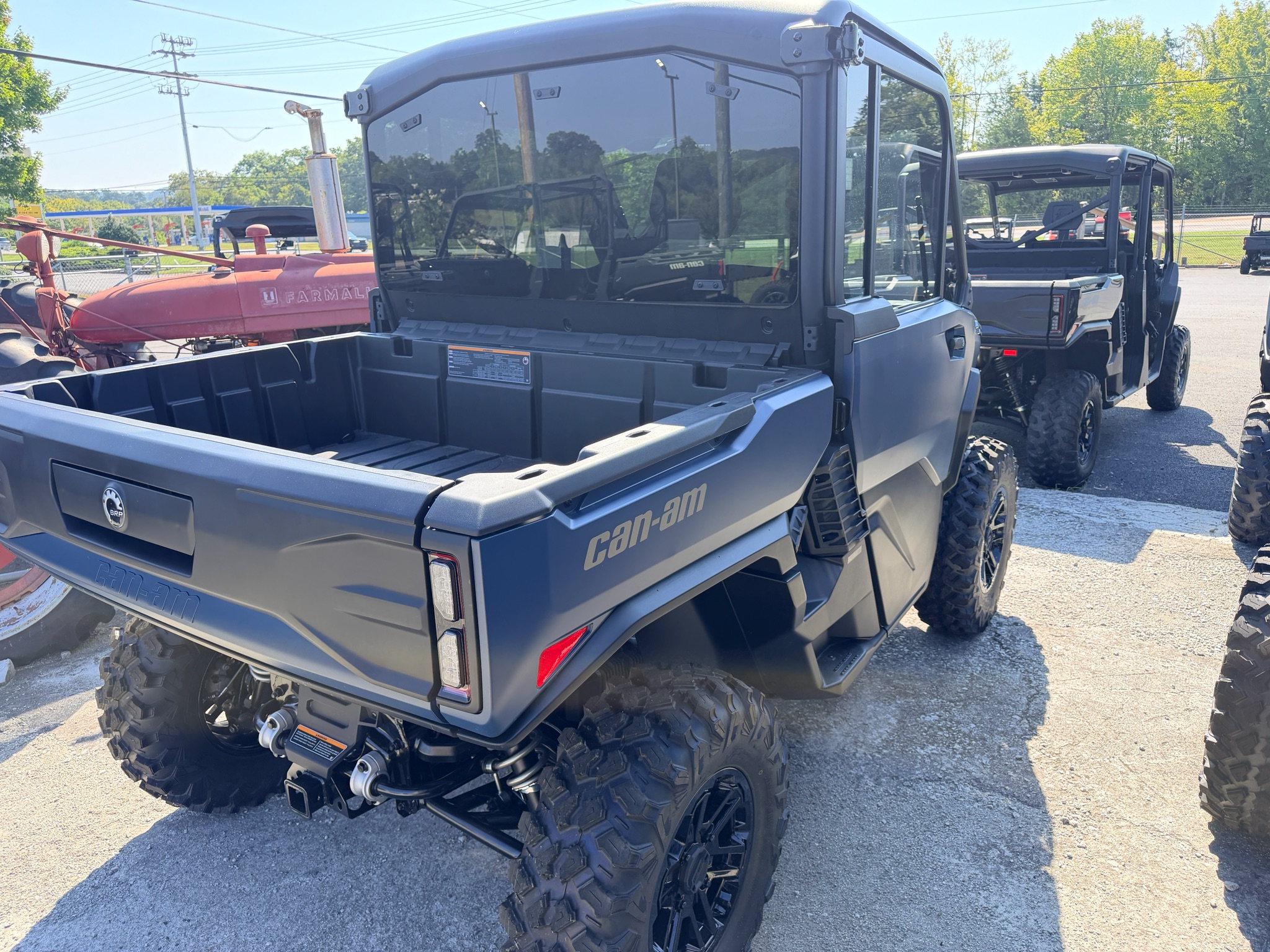 2026 Can-Am™ Defender Limited HD11 4