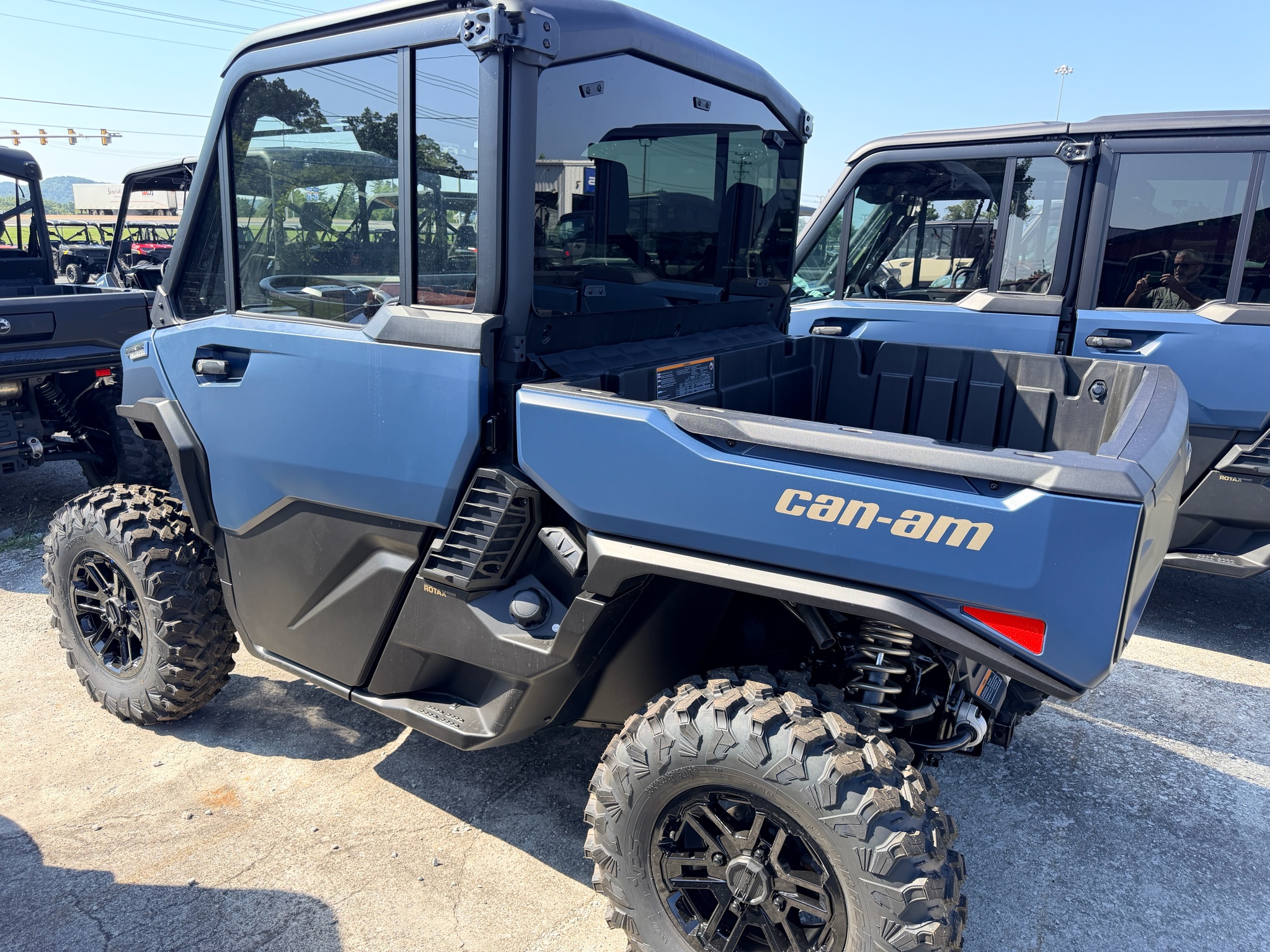 2026 Can-Am™ Defender Limited HD11 5