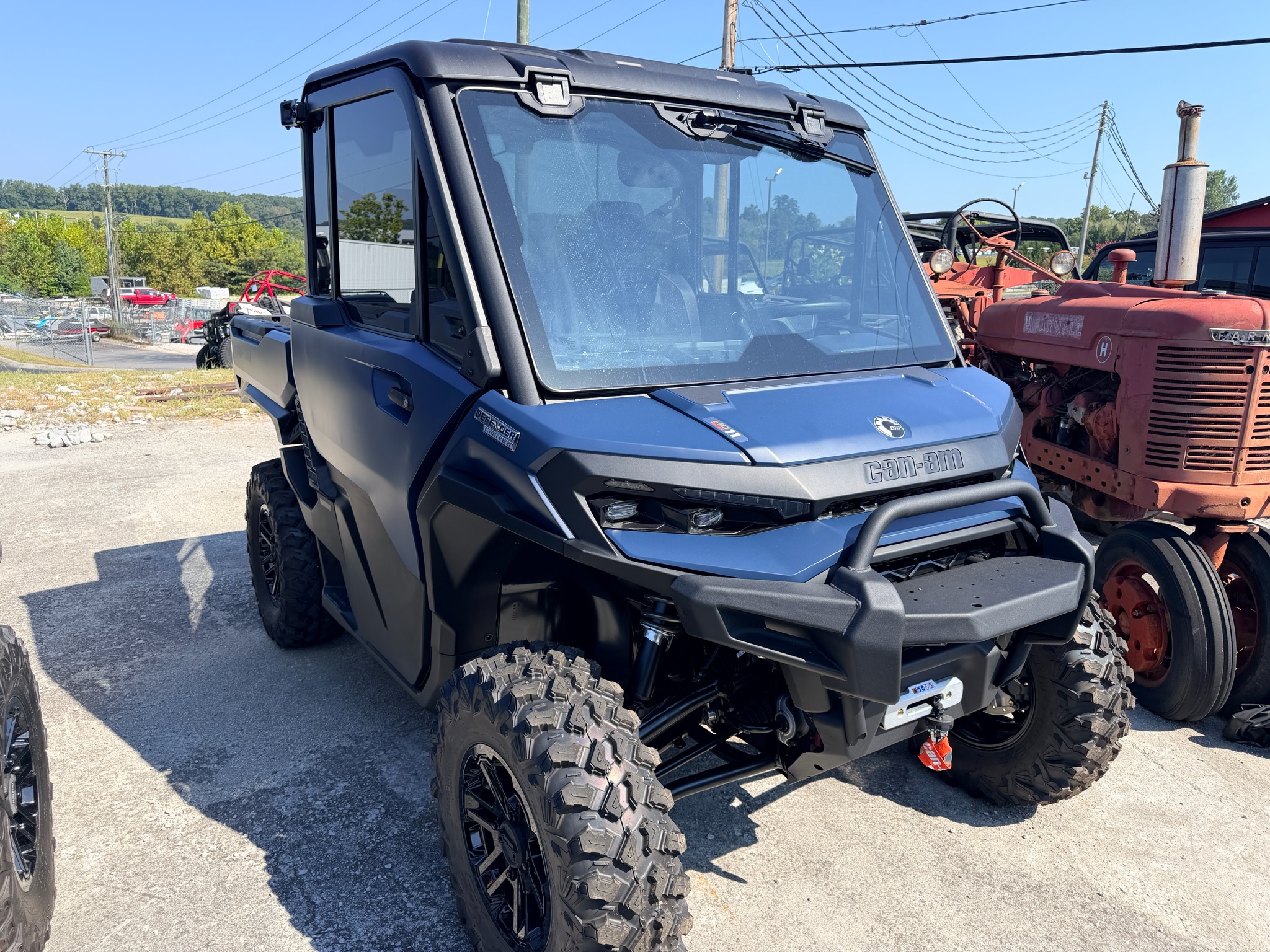 2026 Can-Am™ Defender Limited HD11 1