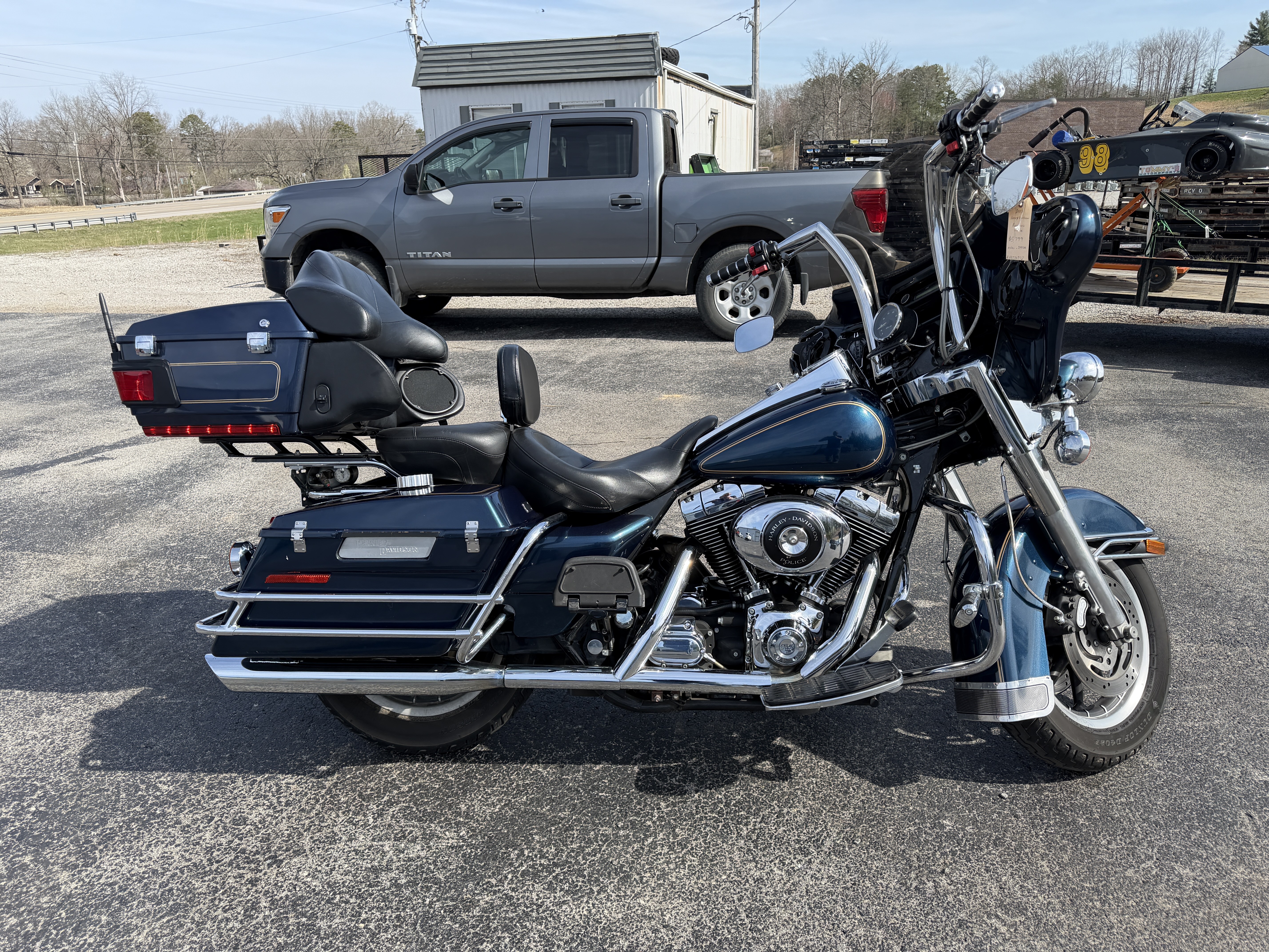 2003 Harley-Davidson FLHRCI Road King® Classic 3