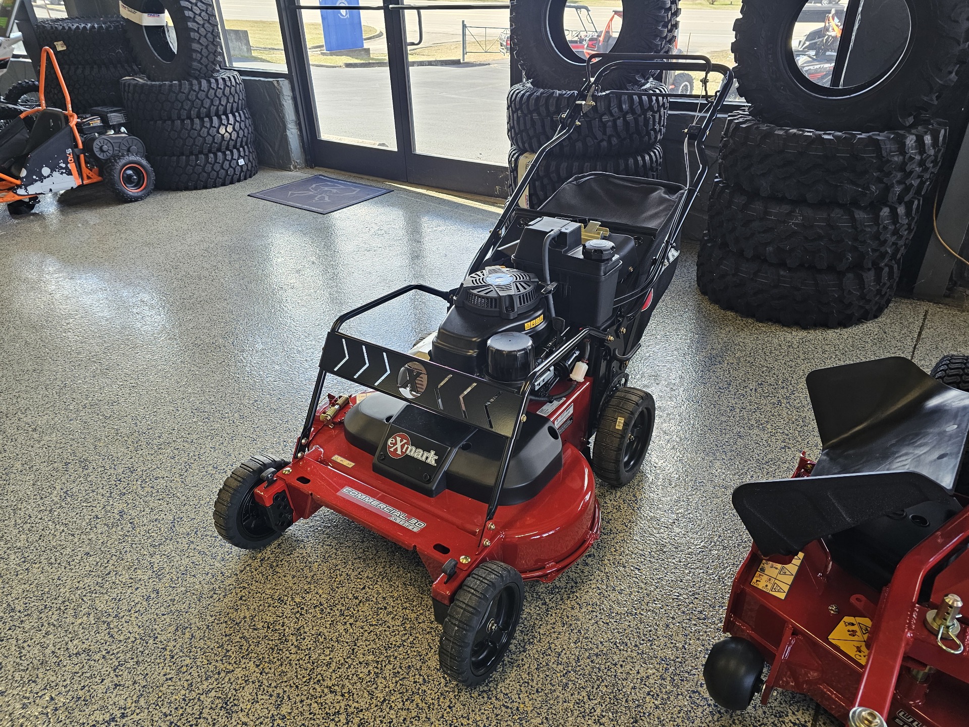 New Exmark Commercial 30 X-Series Kawasaki FJ180V Self Propelled