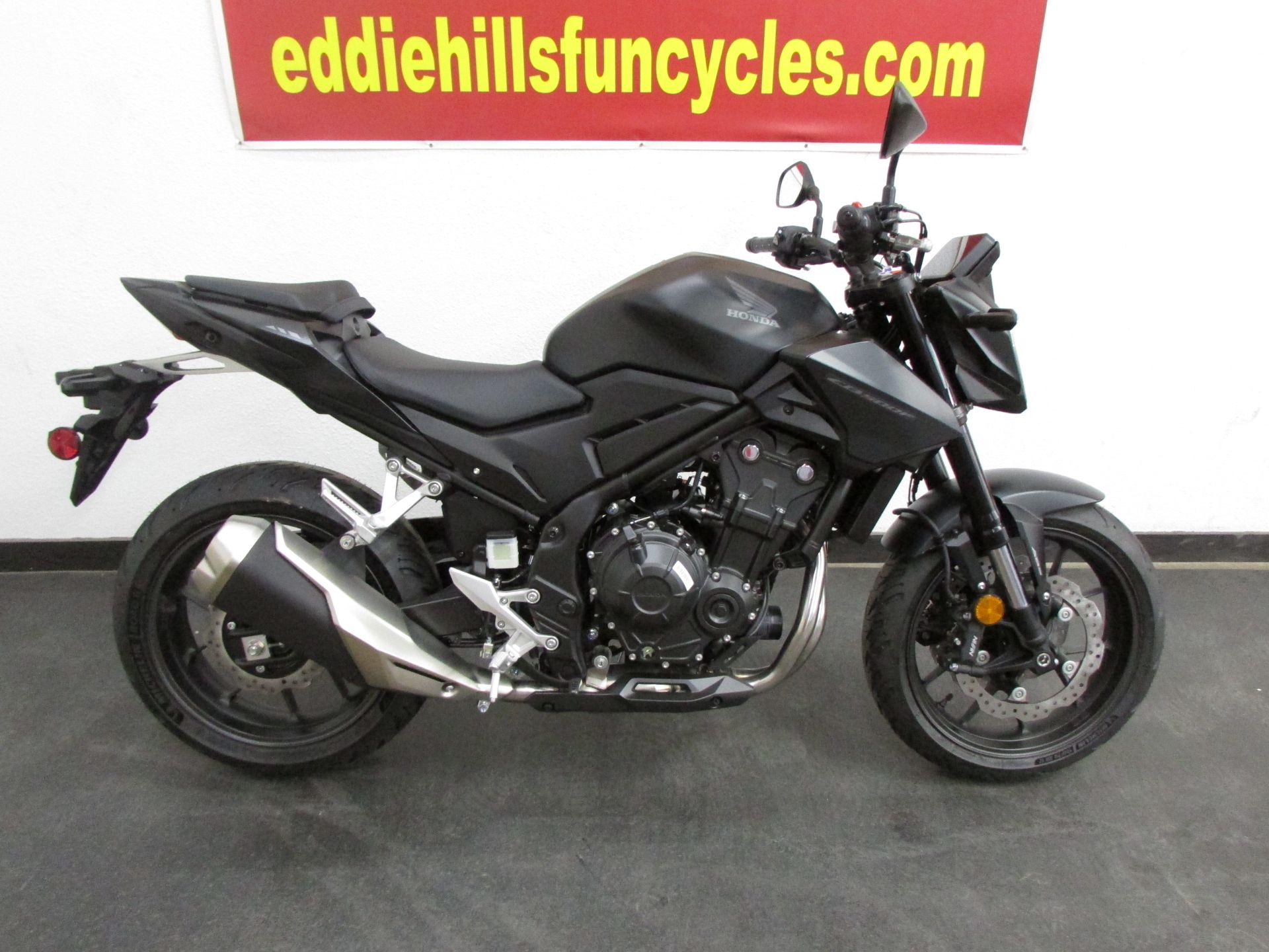 New 2025 Honda CB500F ABS Motorcycles in Wichita Falls TX 2049