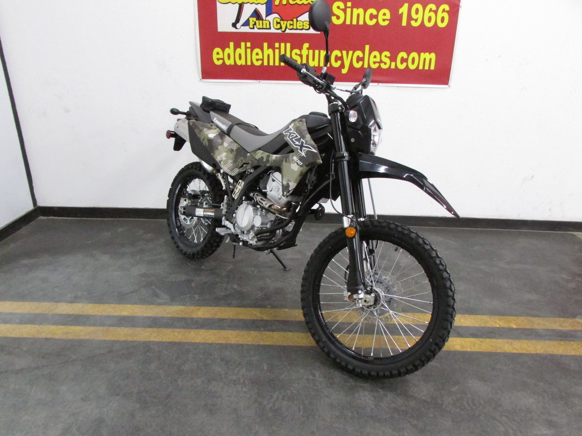 2026 Kawasaki KLX®300 3