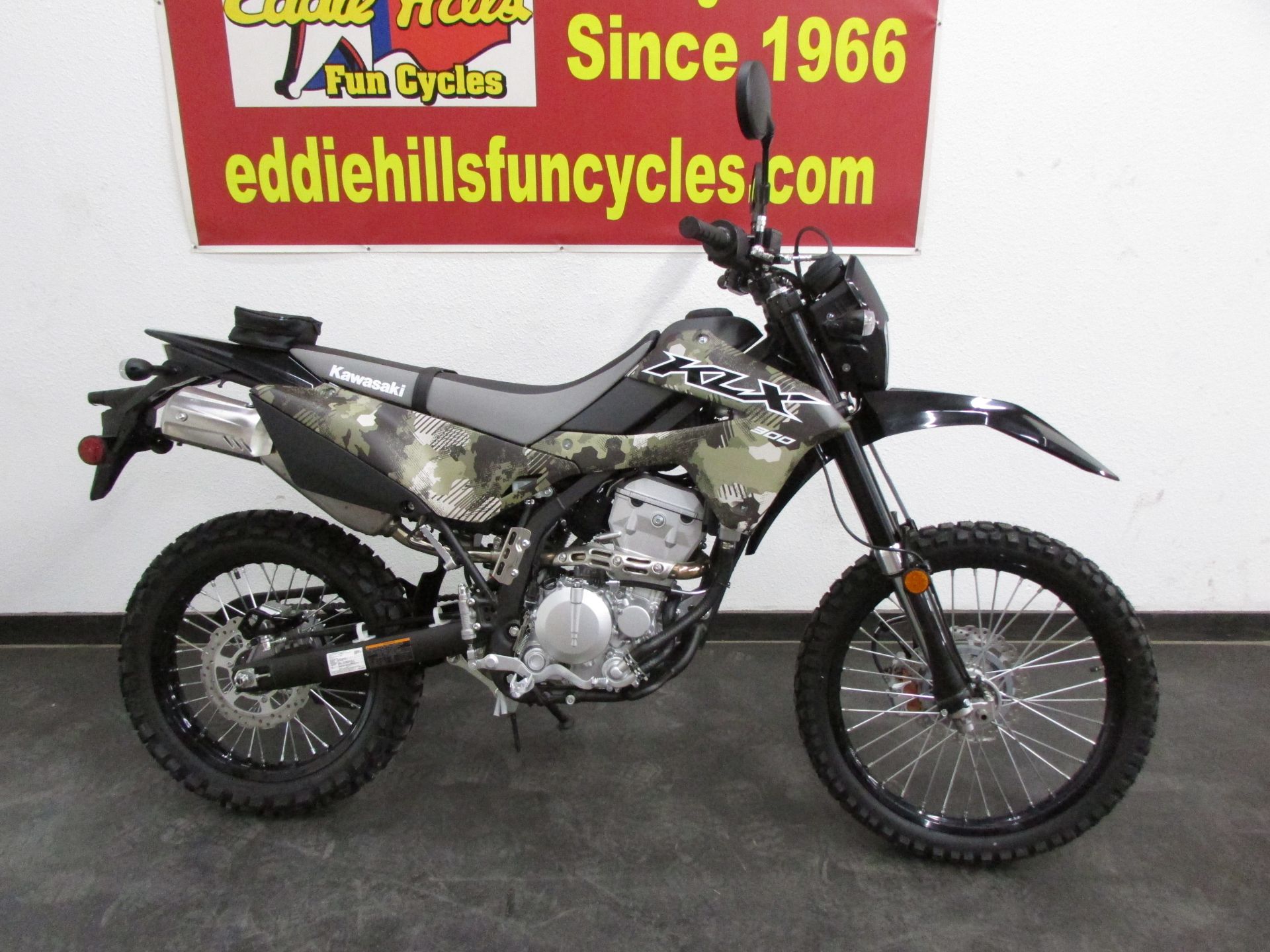 2026 Kawasaki KLX®300 1
