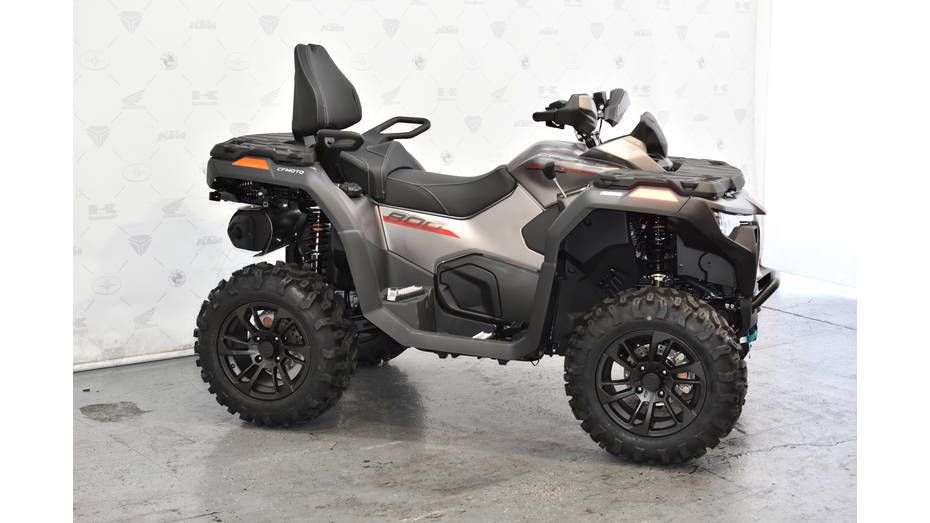 2026 CFMOTO CFORCE 800 Touring