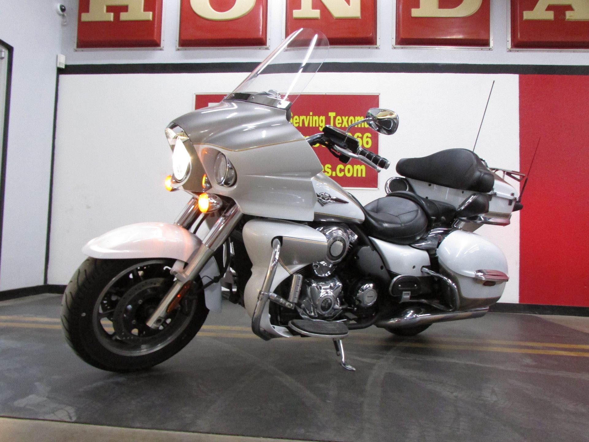Used 2013 Kawasaki Vulcan® 1700 Voyager® | Motorcycles in Wichita