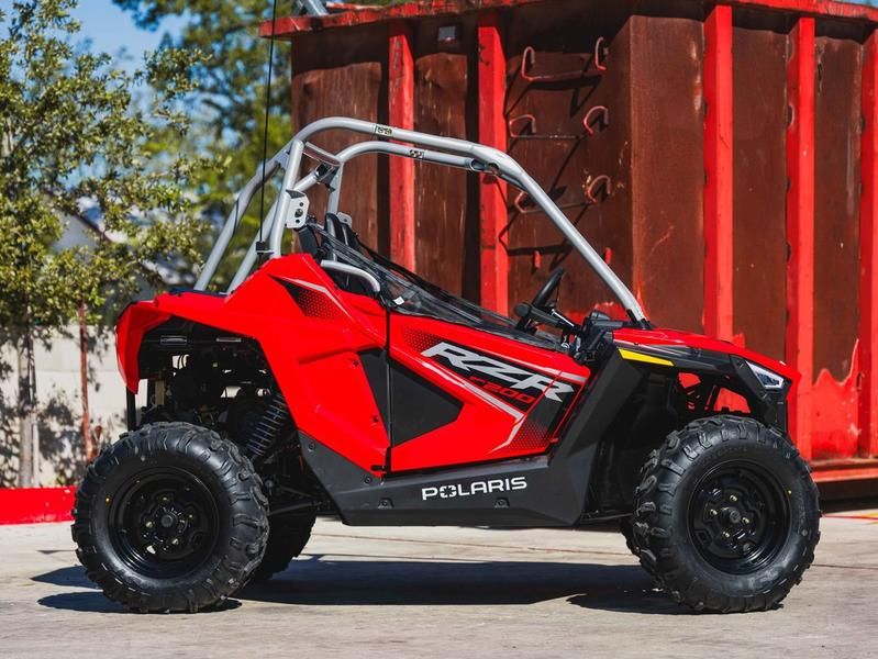 2026 Polaris RZR 200 EFI 3