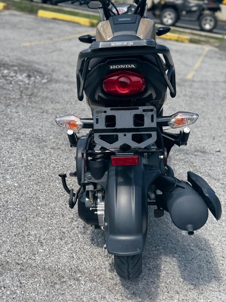 2022 Honda Navi 6