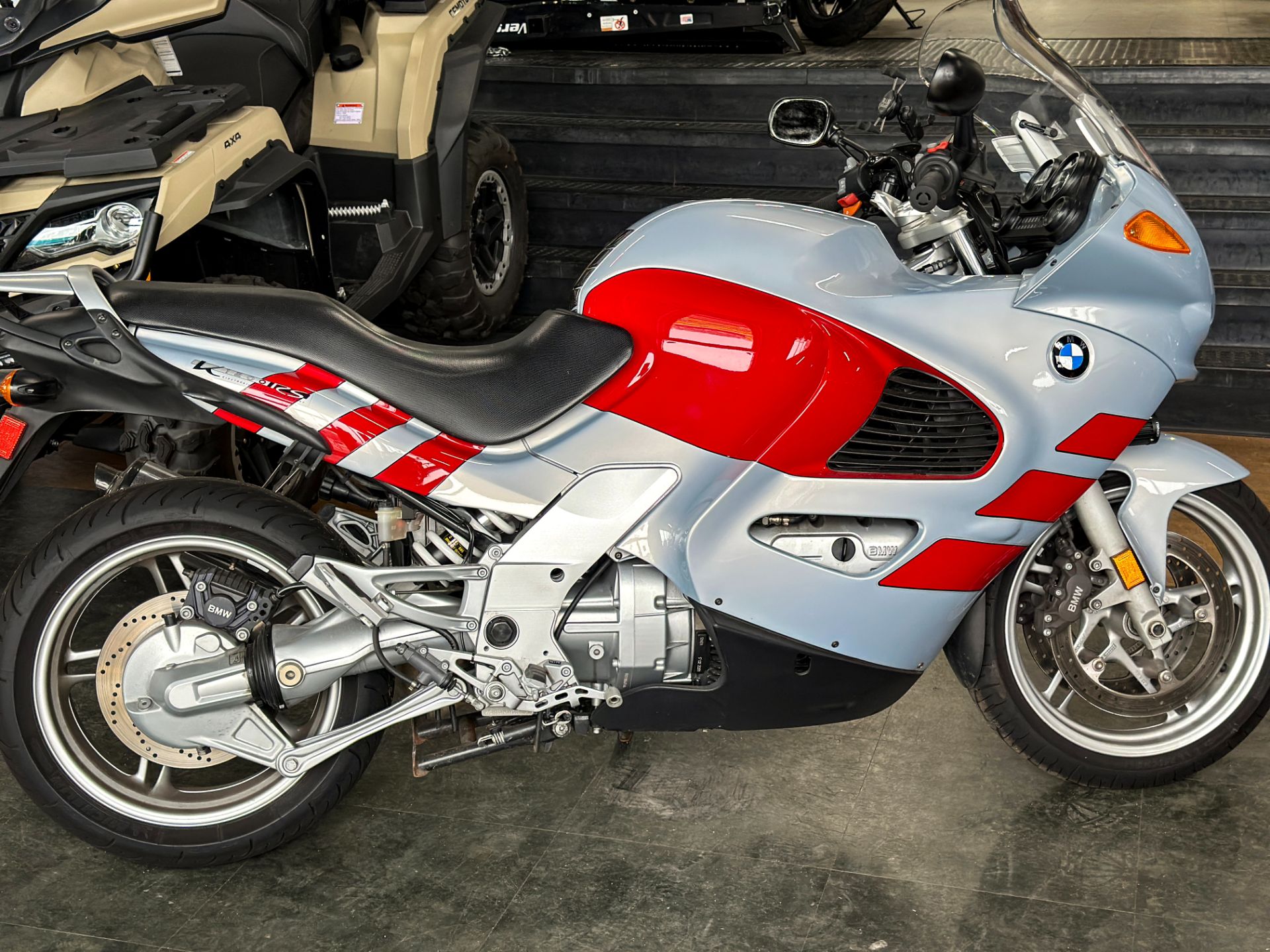 2002 BMW K