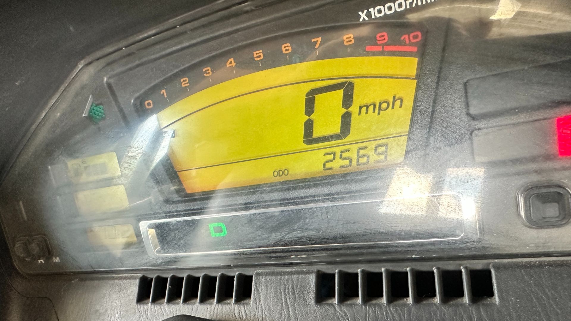2003 Suzuki Burgman 650 5