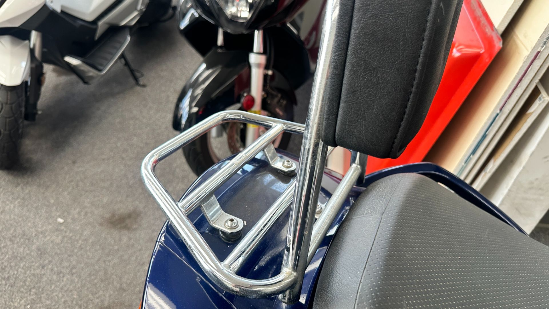 2003 Suzuki Burgman 650 8