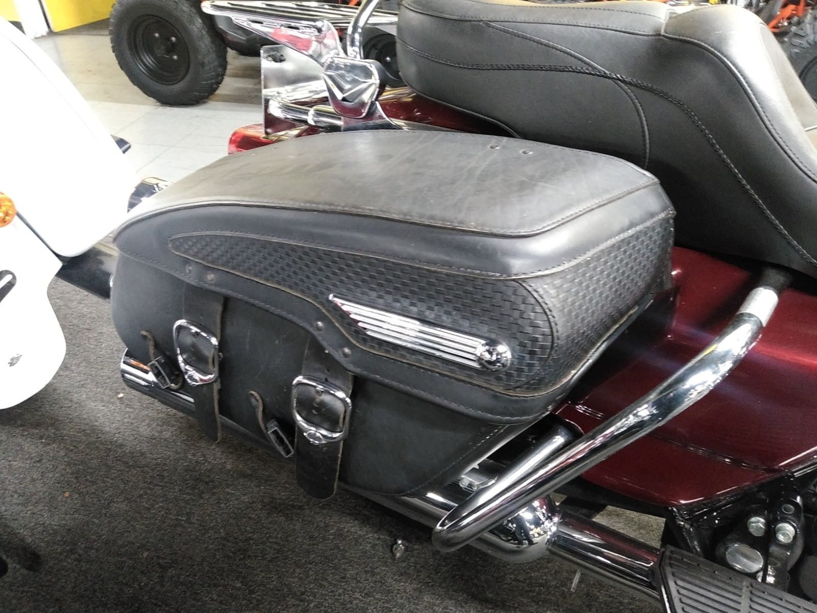 2002 Harley-Davidson FLHR/FLHRI Road King® 9