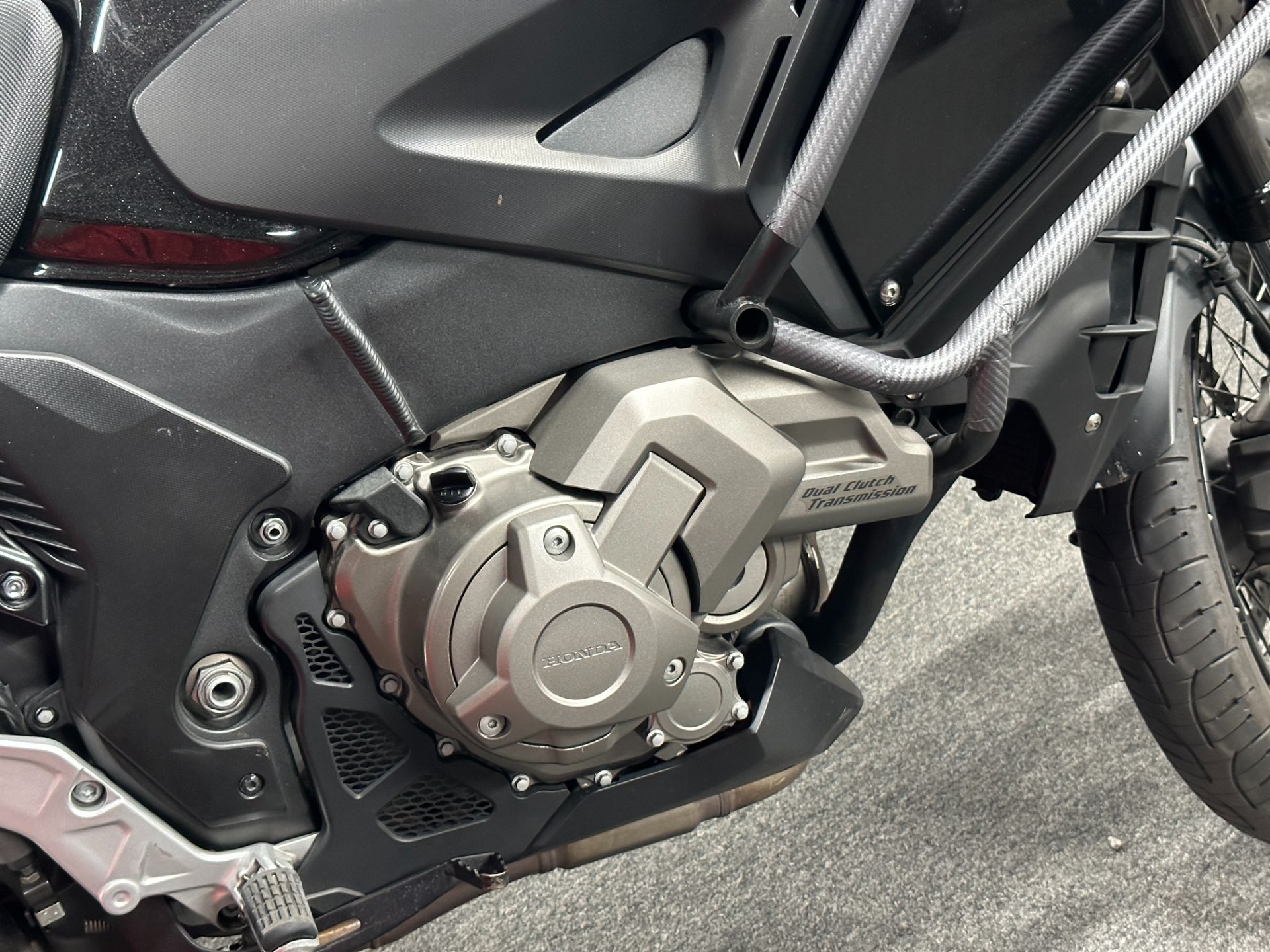 2016 Honda VFR1200X DCT 6