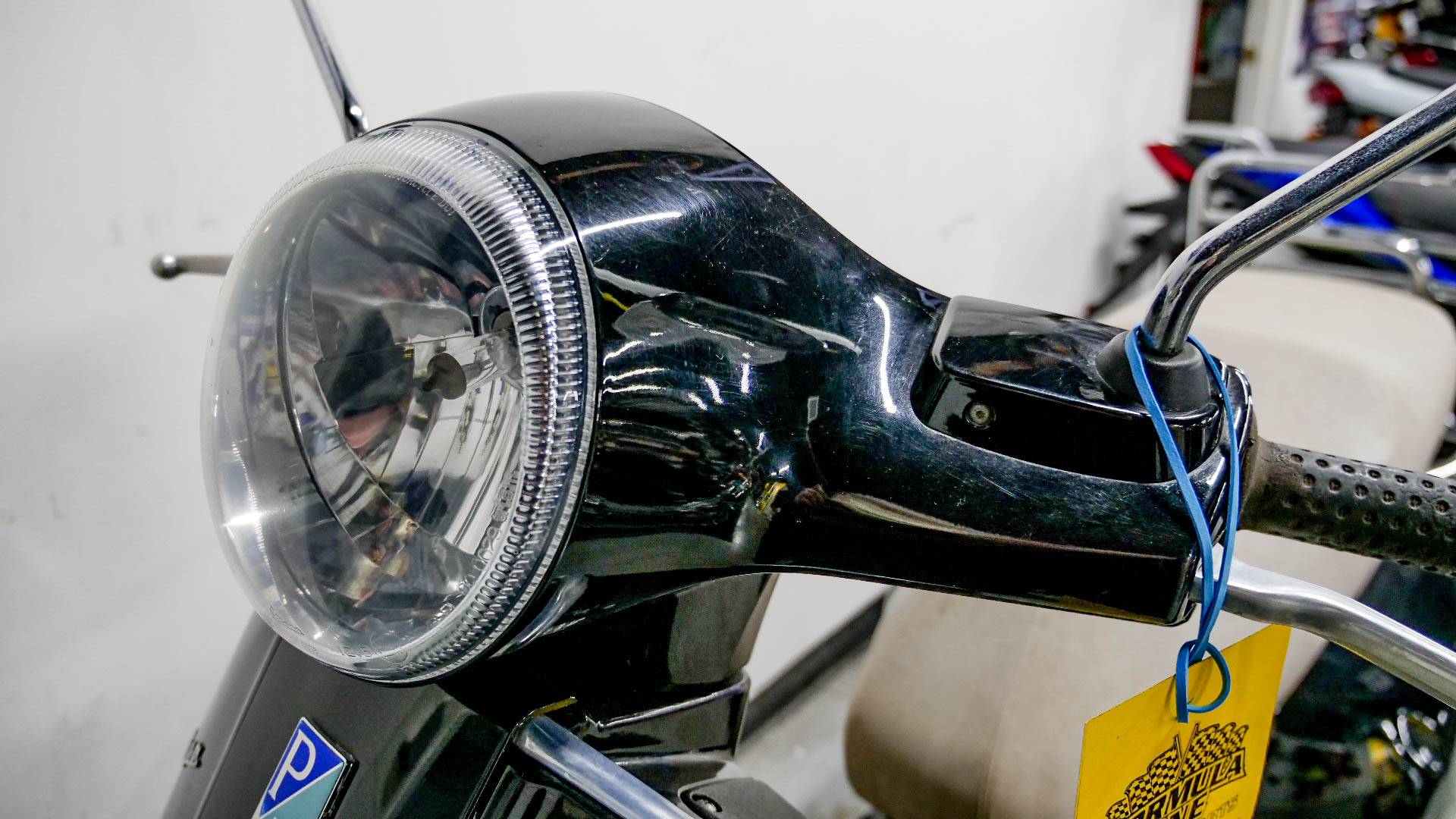 2007 Vespa GTS 250 3