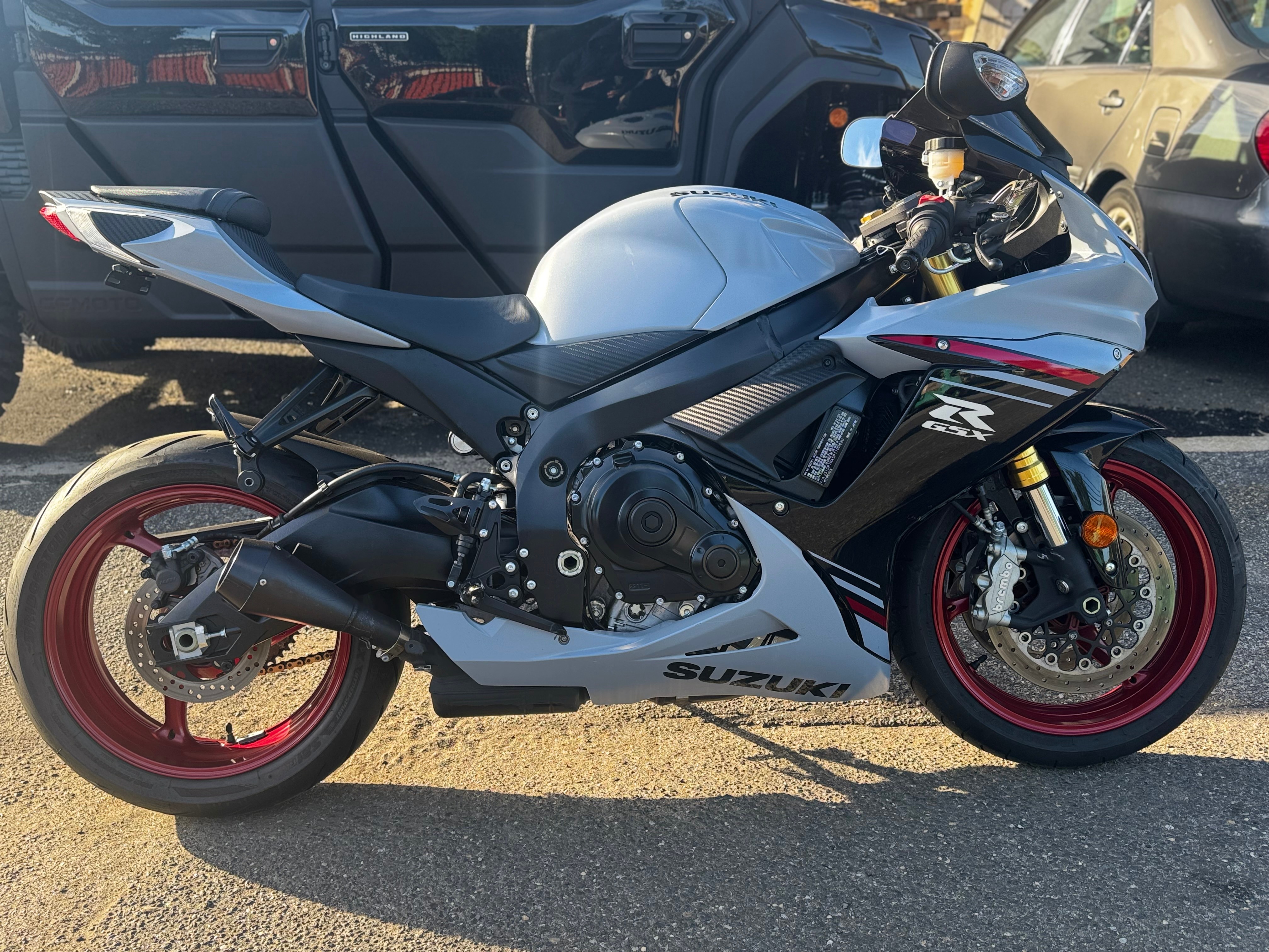2023 GSX-R750