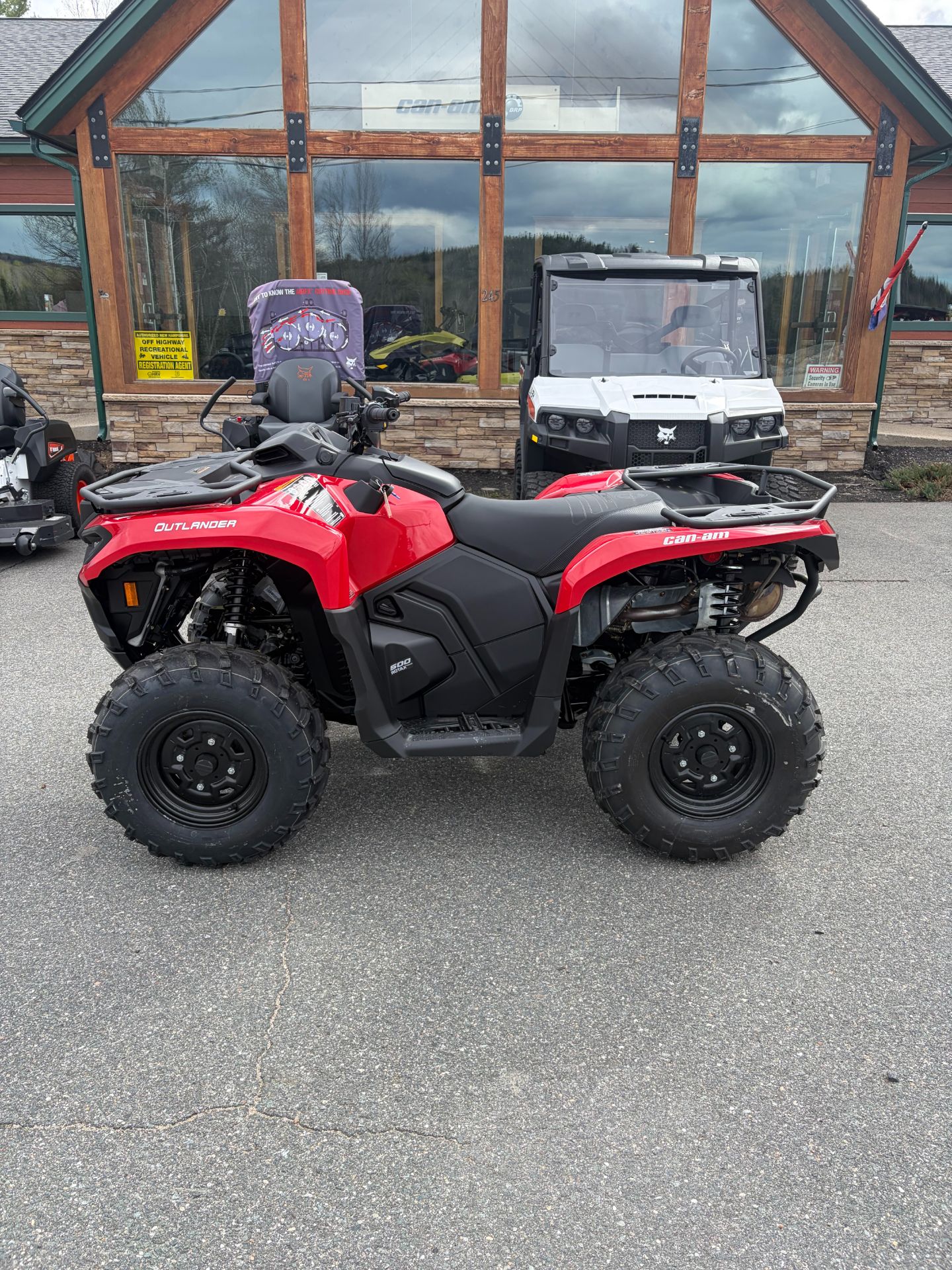 2026 Can-Am™ Outlander DPS 500 2
