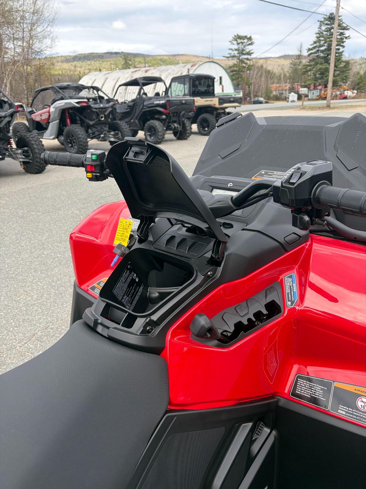 2026 Can-Am™ Outlander DPS 500 6