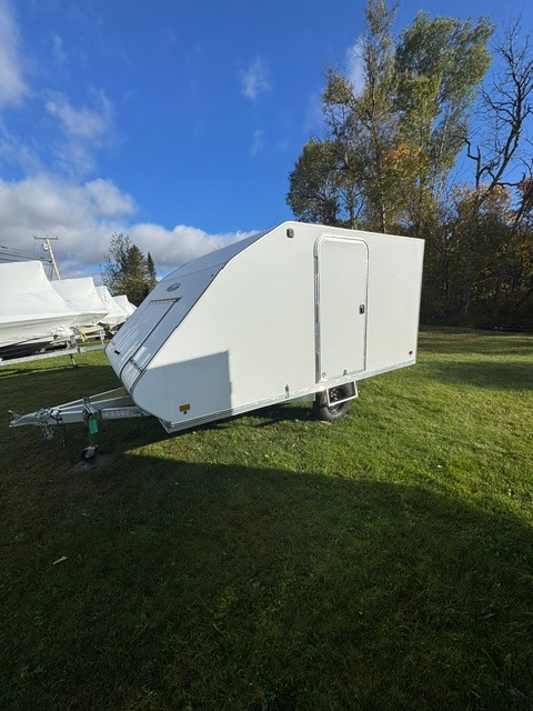 2027 High Country Trailers - Manufacturers HFS 101 x 12 — photo 1 of 9