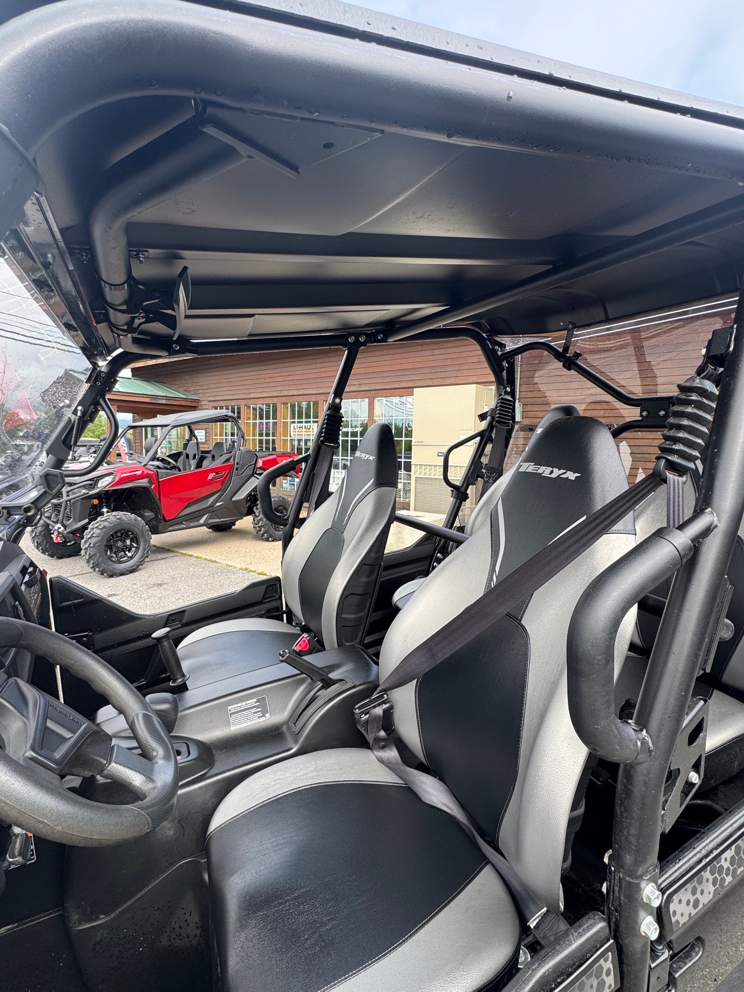 2024 Kawasaki Teryx4 S LE 9
