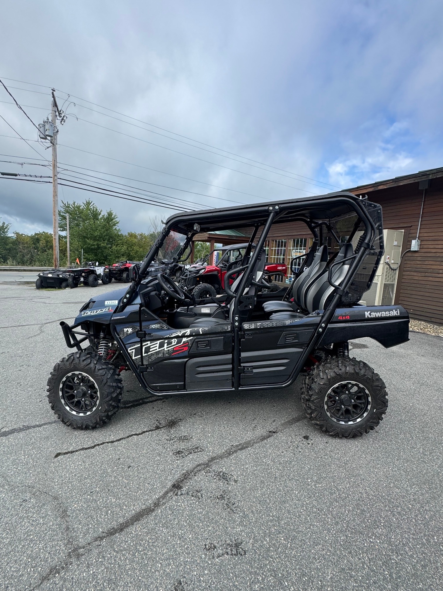 2024 Kawasaki Teryx4 S LE 3