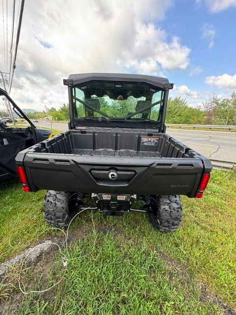 2026 Can-Am™ Defender DPS CAB 6