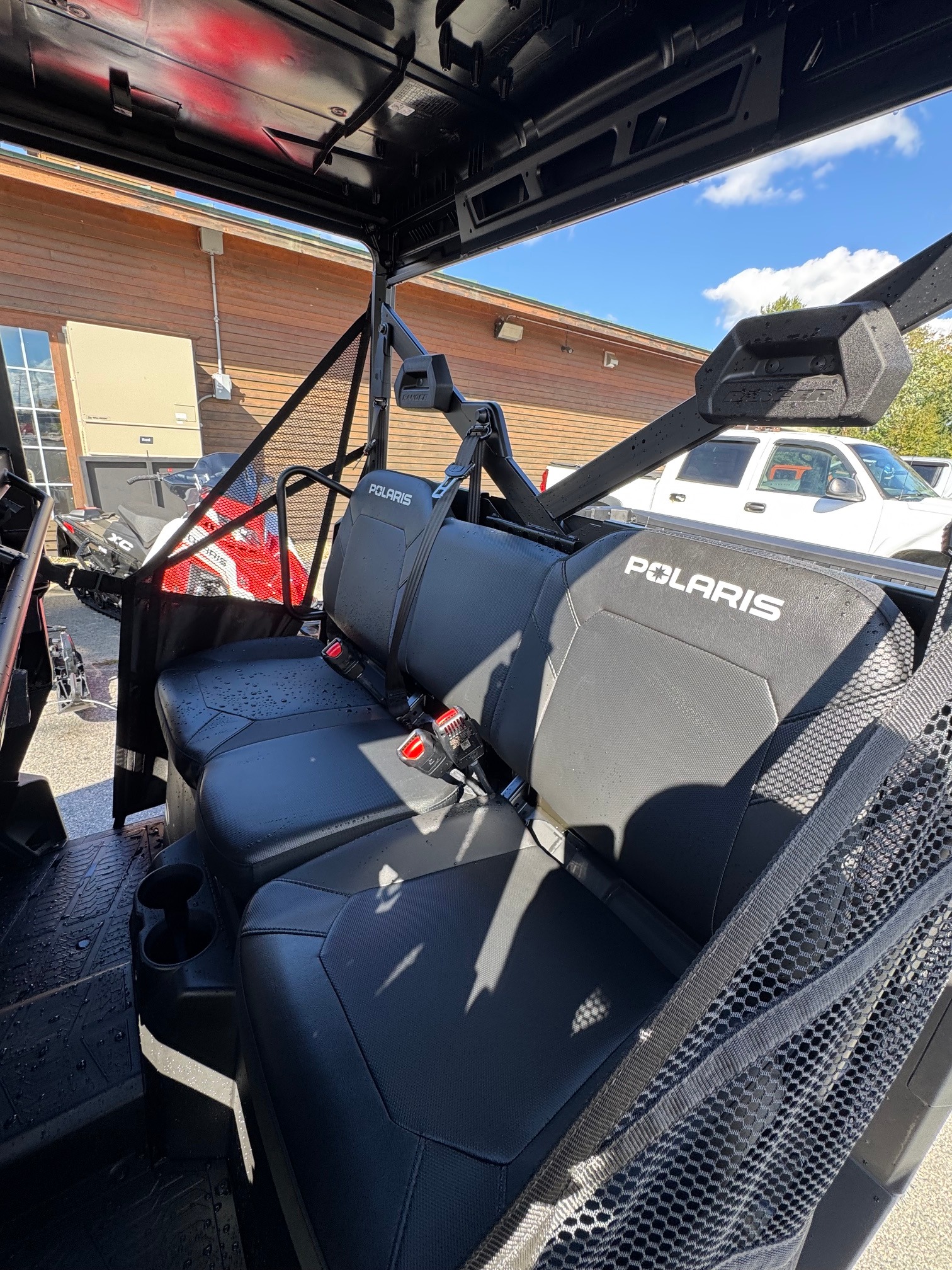 2027 Polaris Ranger Crew 1000 Premium 8