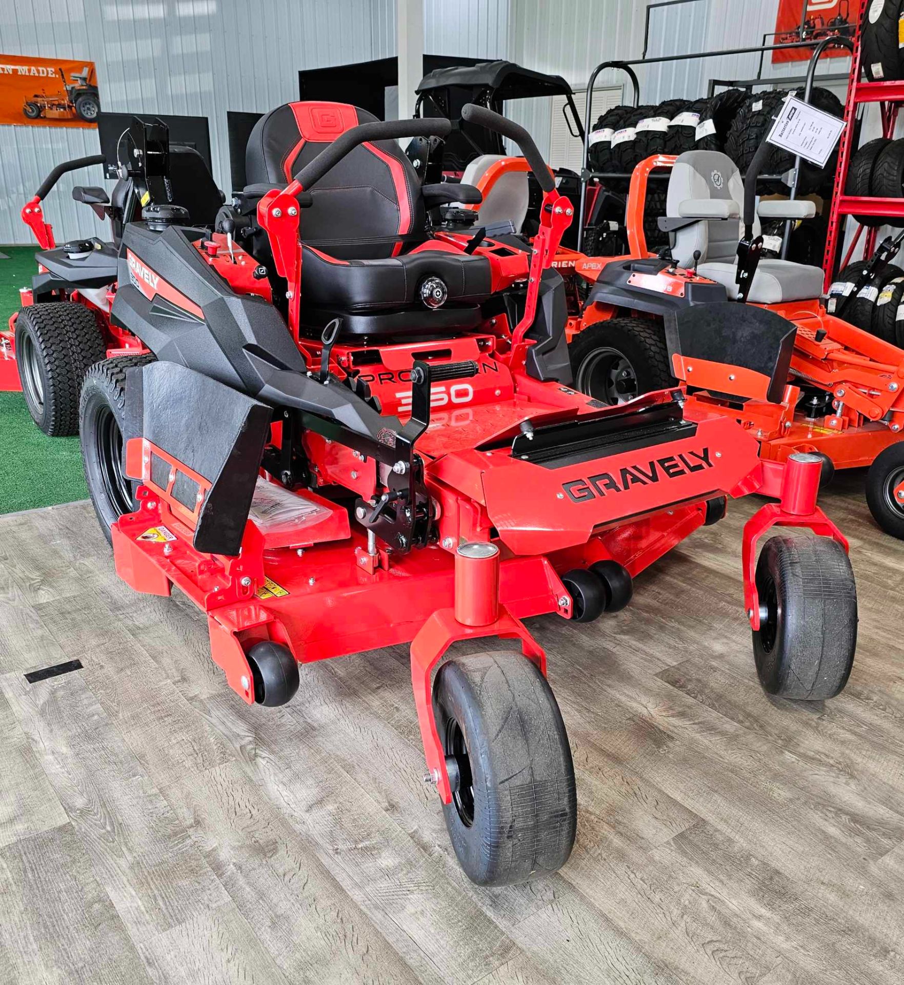 New 2024 Gravely USA Pro-Turn 360 60 in. Kawasaki FX921V 31