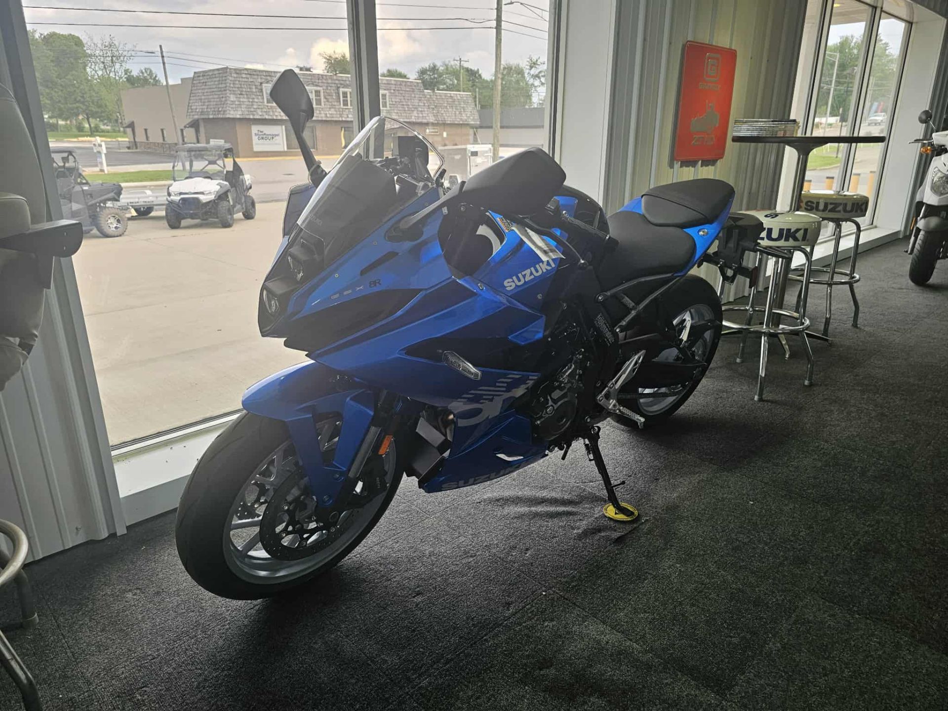 New 2025 Suzuki GSX-8R Metallic Triton Blue | Motorcycles in